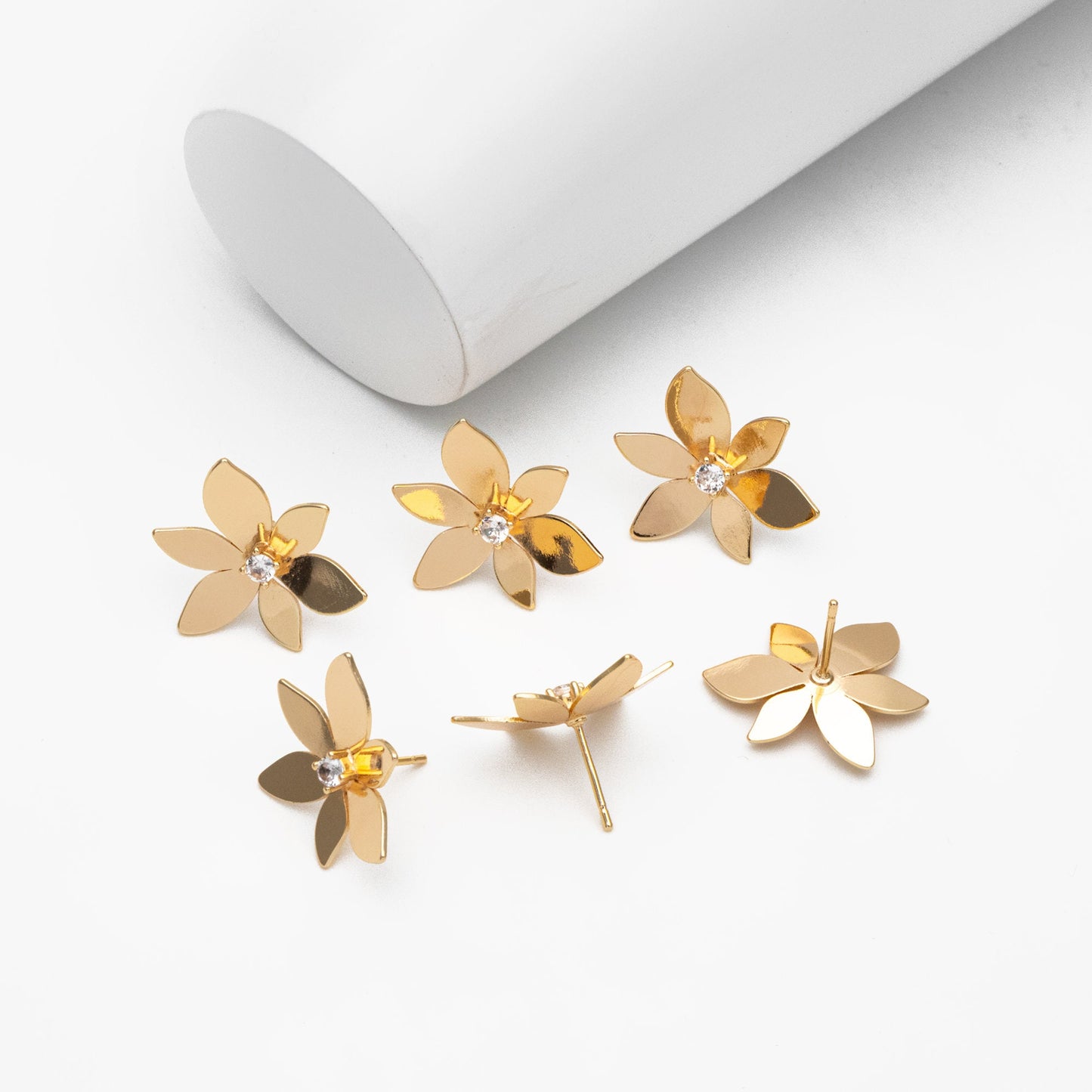 4pcs CZ Pave Gold Flower Ear Posts, Gold Plated Brass Stud Earrings, Dainty Flower Earrings (GB-3875)