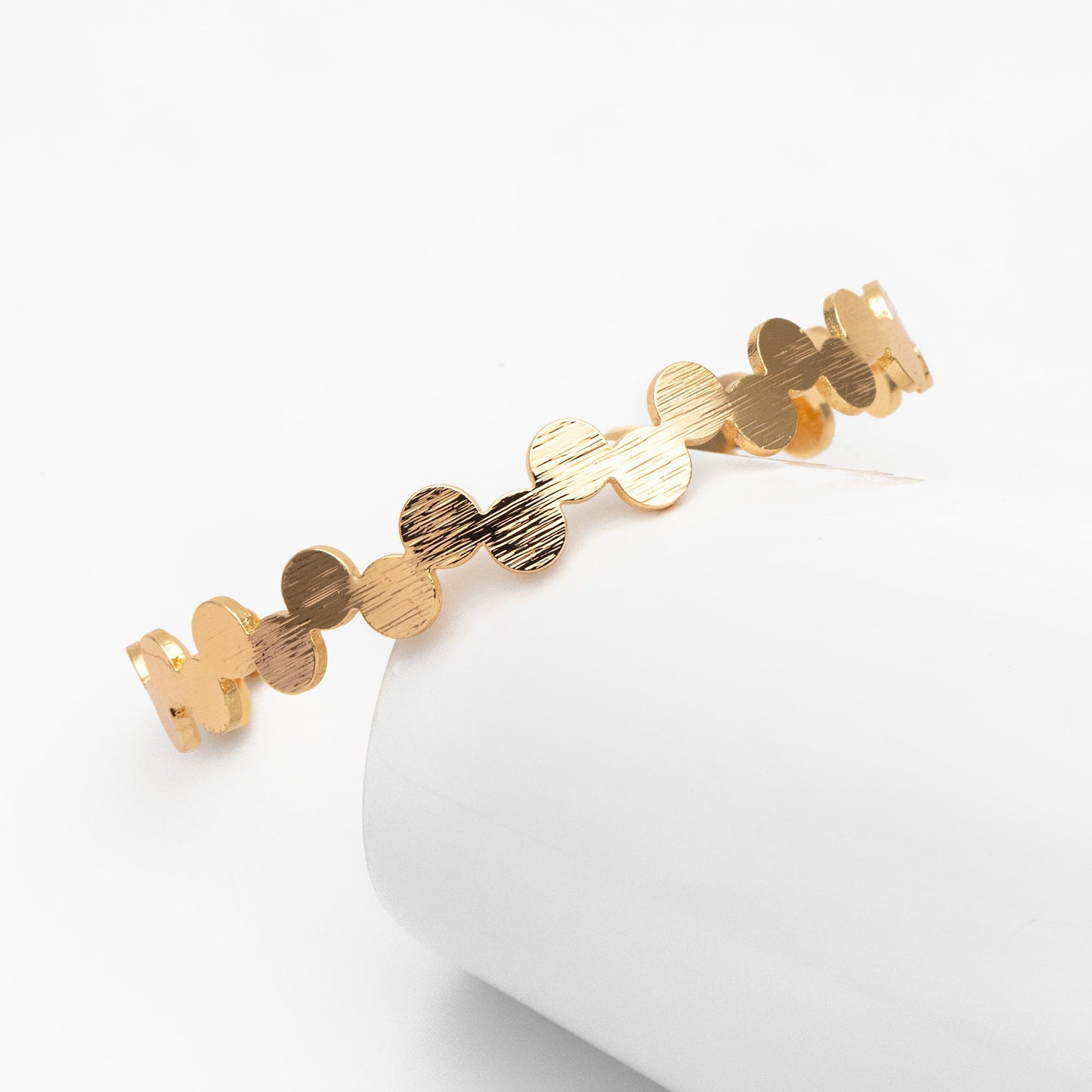 1pcs Gold Brushed Round Disc Bangle Bracelet, Stackable Bracelets, Adjustable Bangle Bracelet (#GB-3880)