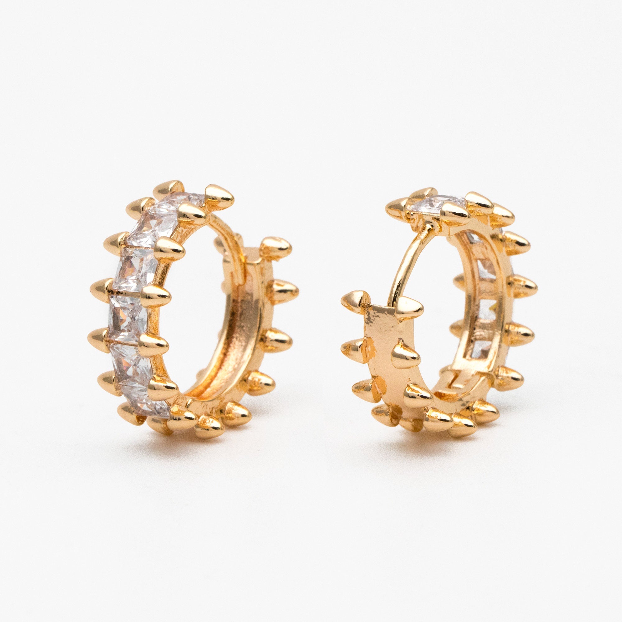 4pcs CZ Pave Spike hoop earrings, spike earrings, Spiky hoops, gothic jewelry, earring hoops (GB-3894-D)