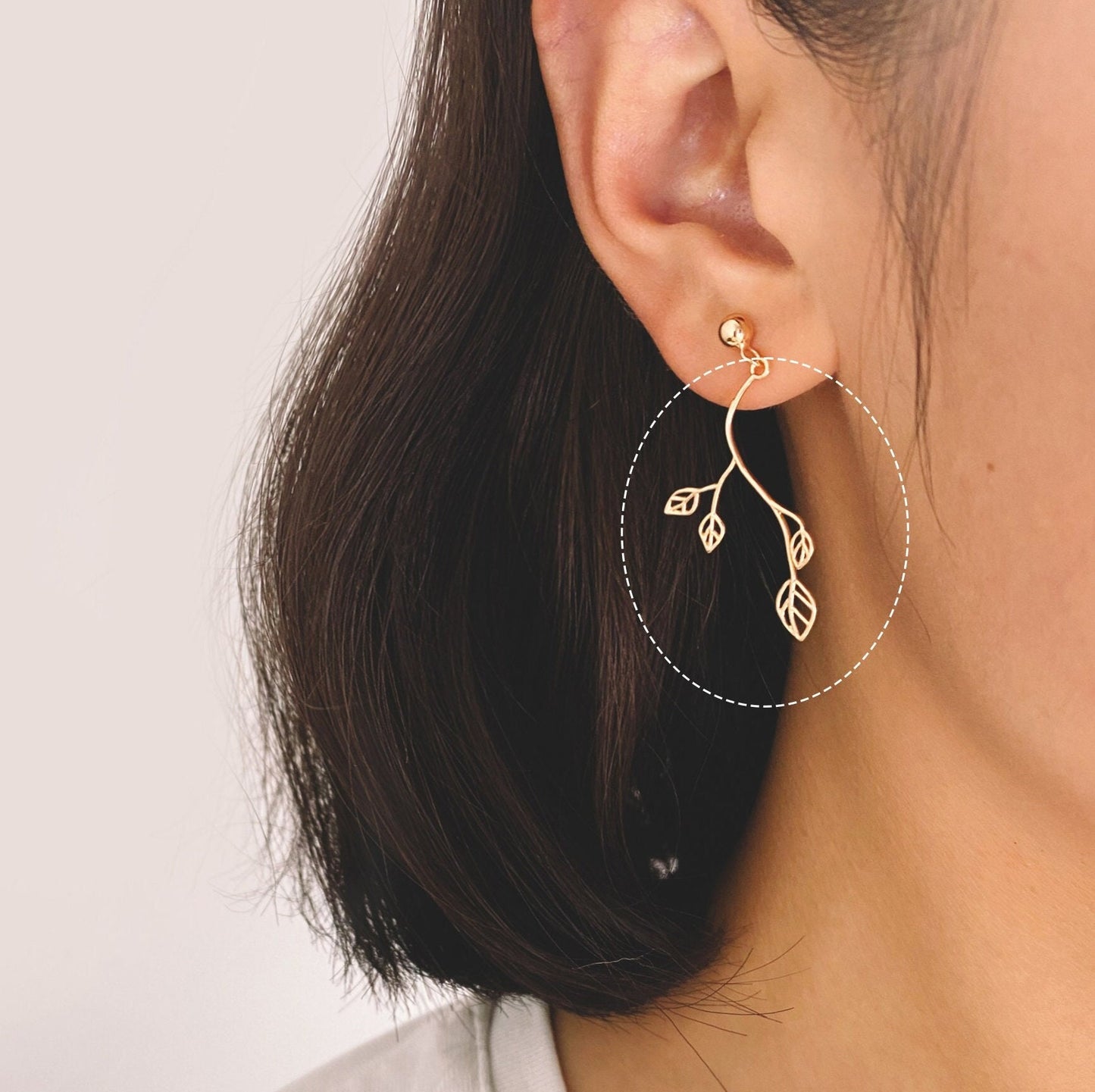 10pcs Gold Leaf Charm 34x13mm, Gold plated Brass, Dainty Branch Pendant (GB-4425-D)