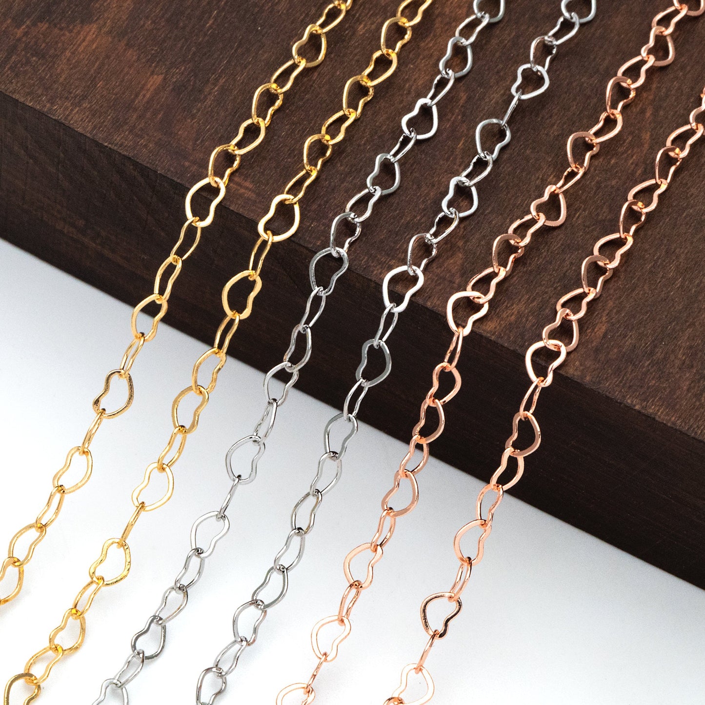 Gold/ Silver tone Heart Chains, Gold/ Rhodium/ Rose Gold plated Brass Designer Chain, 3.5mm Thin Decorative Chains (#LK-105)/ 1 Meter=3.3 ft