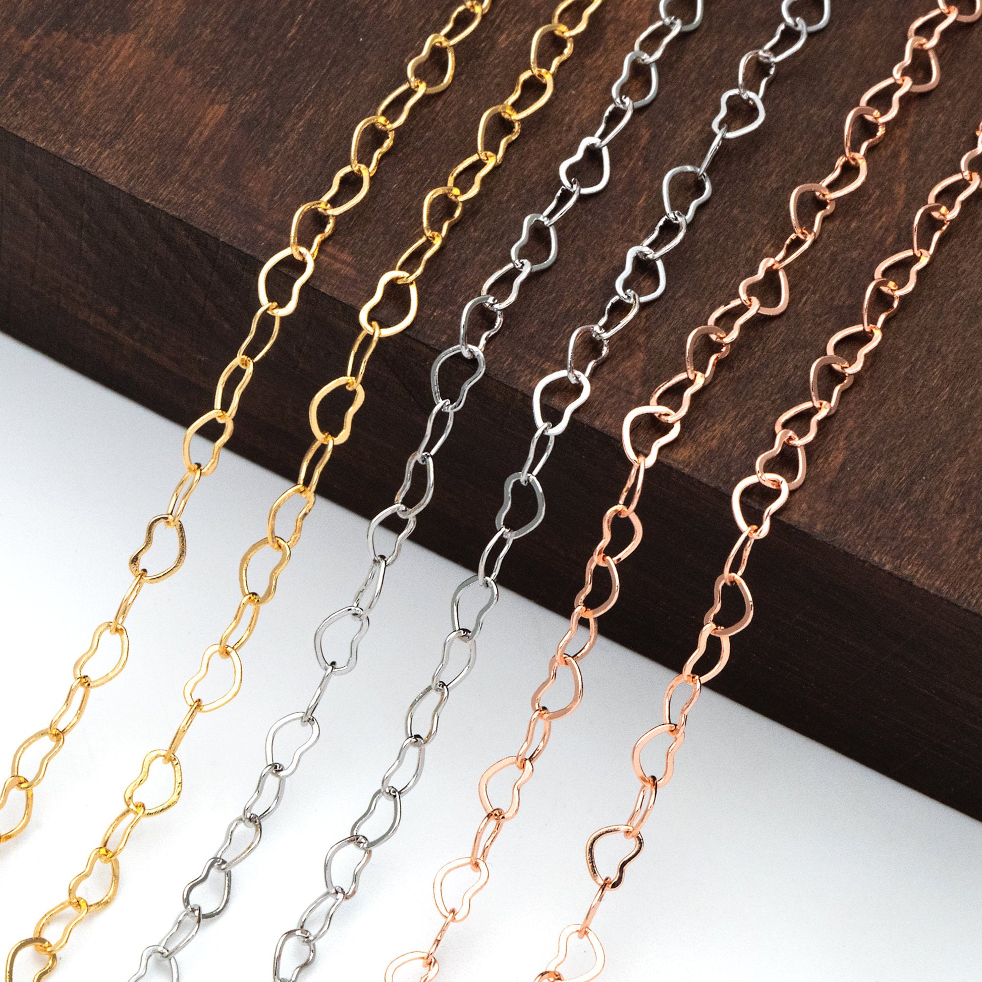 Gold/ Silver tone Heart Chains, Gold/ Rhodium/ Rose Gold plated Brass Designer Chain, 3.5mm Thin Decorative Chains (#LK-105)/ 1 Meter=3.3 ft