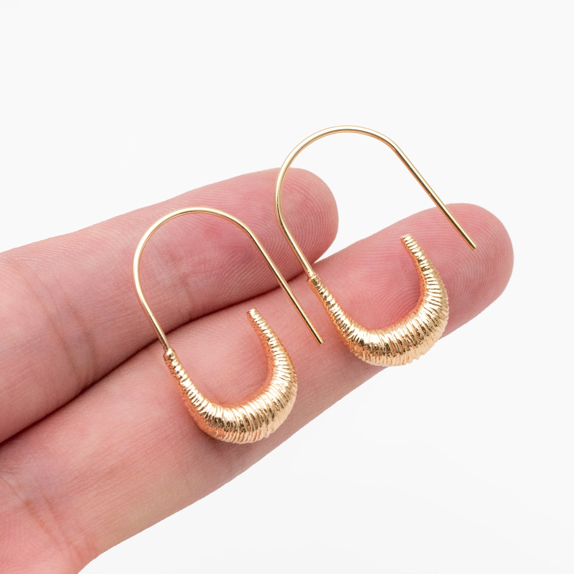 4pcs Gold Brushed Oval Ear Hooks 30x18mm, Gold plated Brass, Simple Earwires Earring Components (GB-3920)
