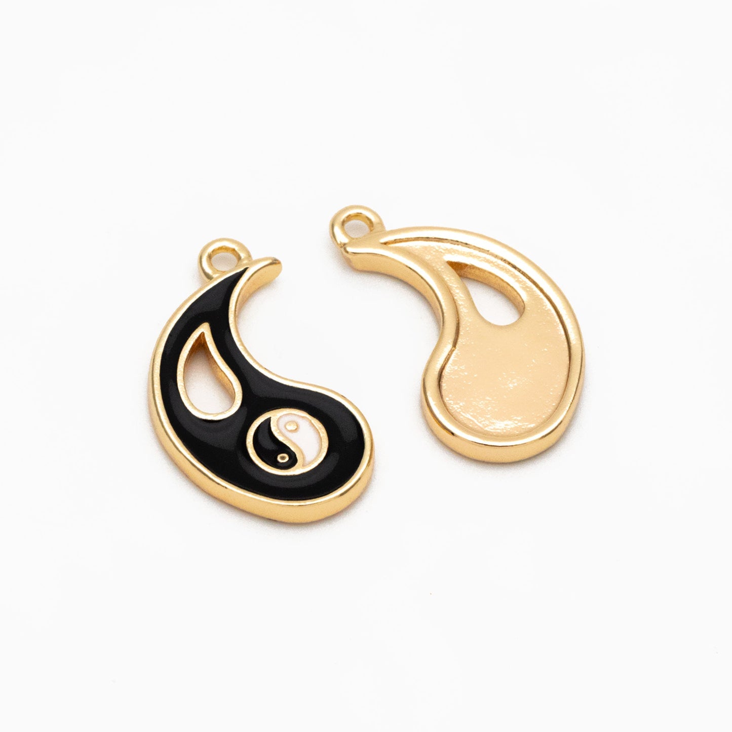 4pcs Gold Enamel Yin Yang Charms, Taoism Charm, Eight Diagrams Charm, Tai Chi Charm, Nepalese Charm, Yoga Jewelry (GB-3939)