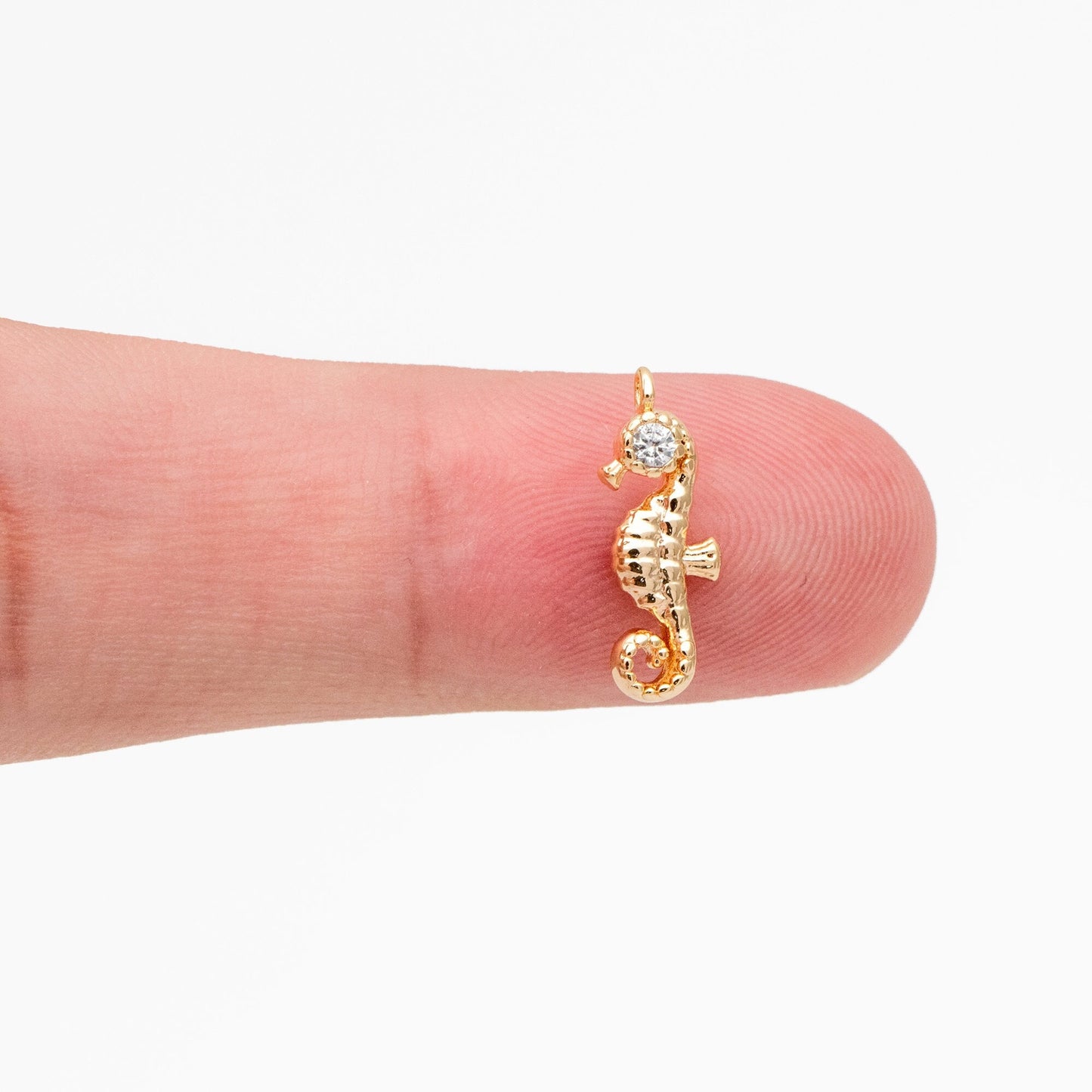 4pcs CZ Pave Seahorse Charm, Hippocampus Pendants for Necklace/ Earrings, DIY Supplies Wholesale (GB-3781-E)