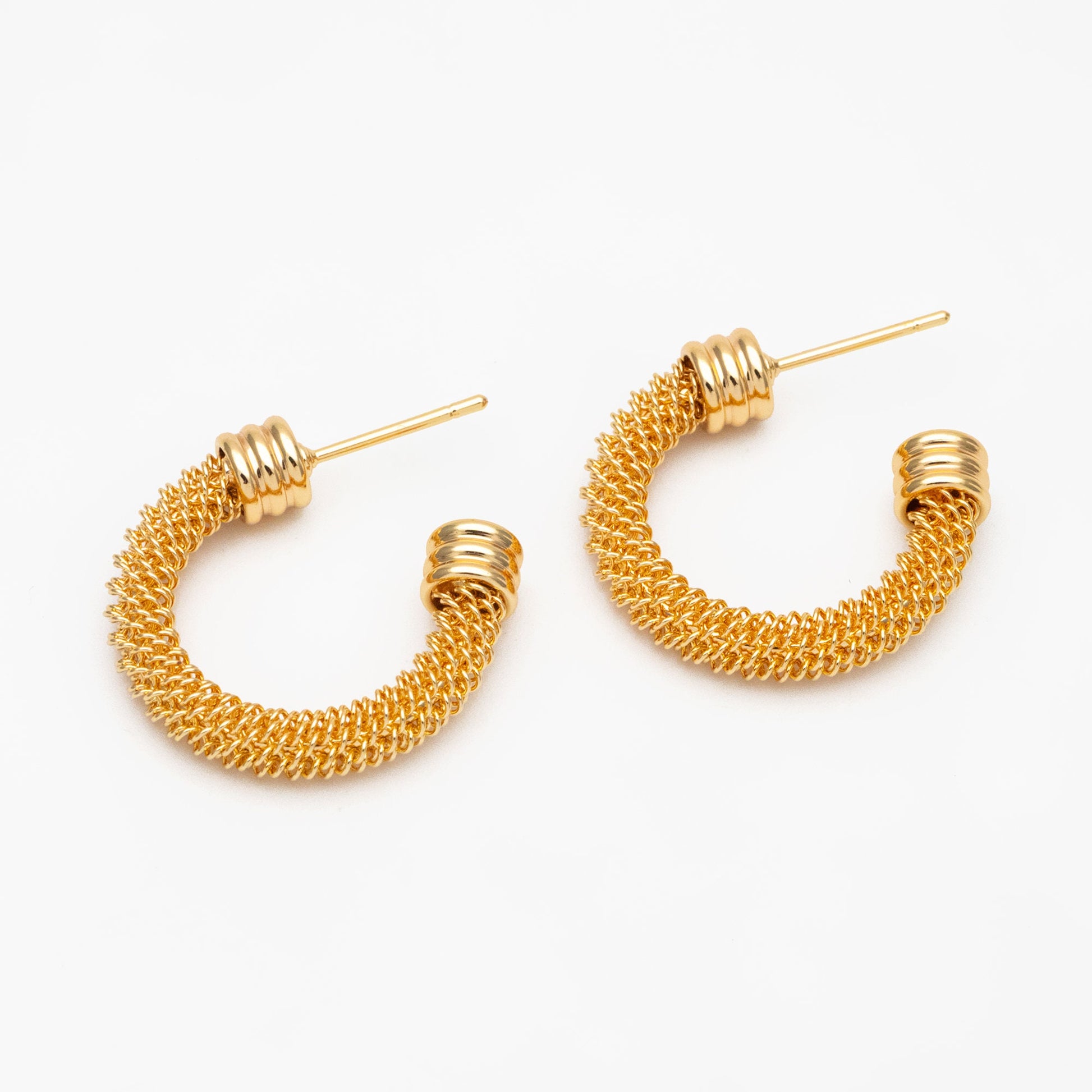 4pcs Gold Round Circle Ear Posts 22mm, Gold plated Brass, Dainty Geometric Hoop Stud Earrings (GB-3937)