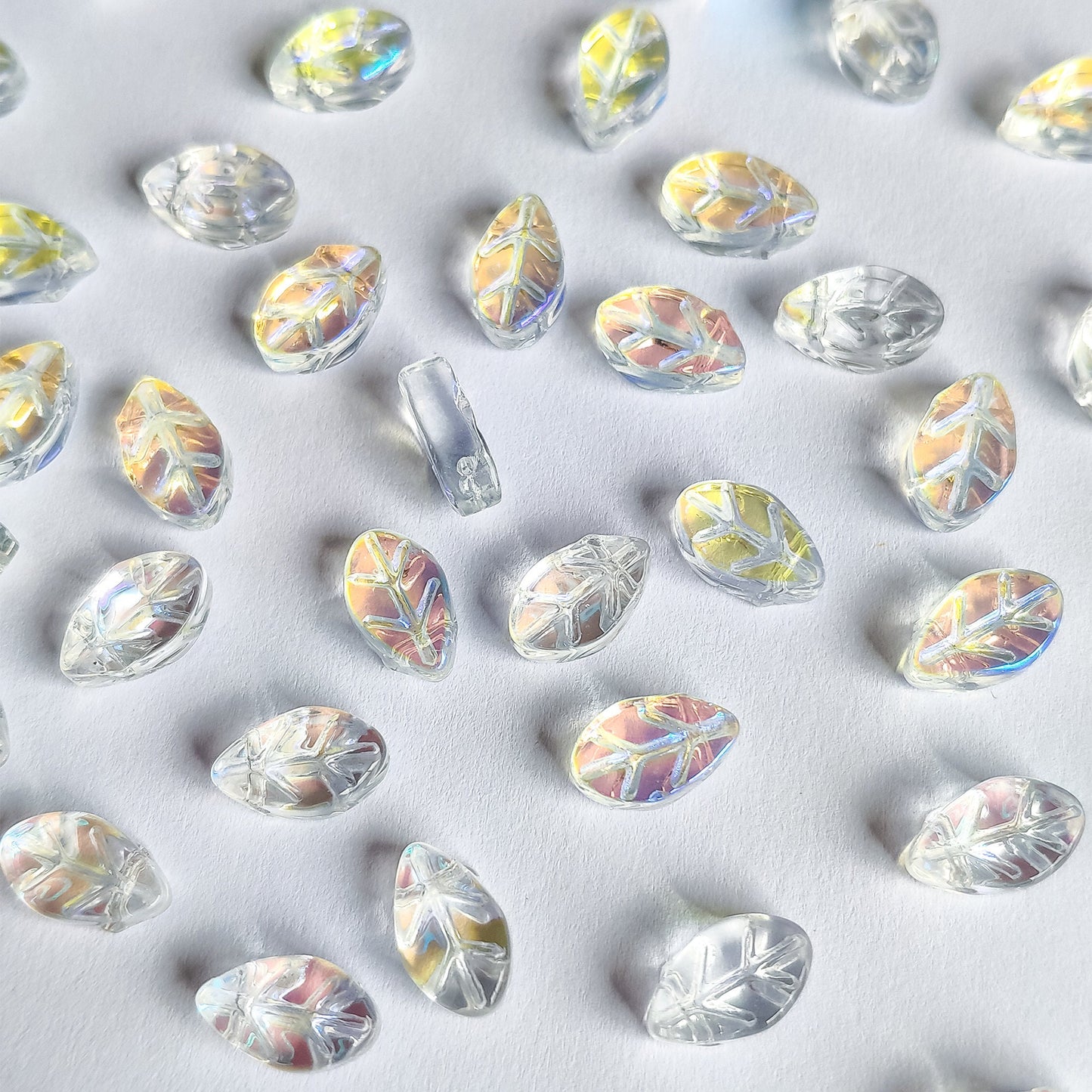20pcs Crystal Leaf Beads 11x7mm, Sparkly Transparent Clear AB (TS-131)