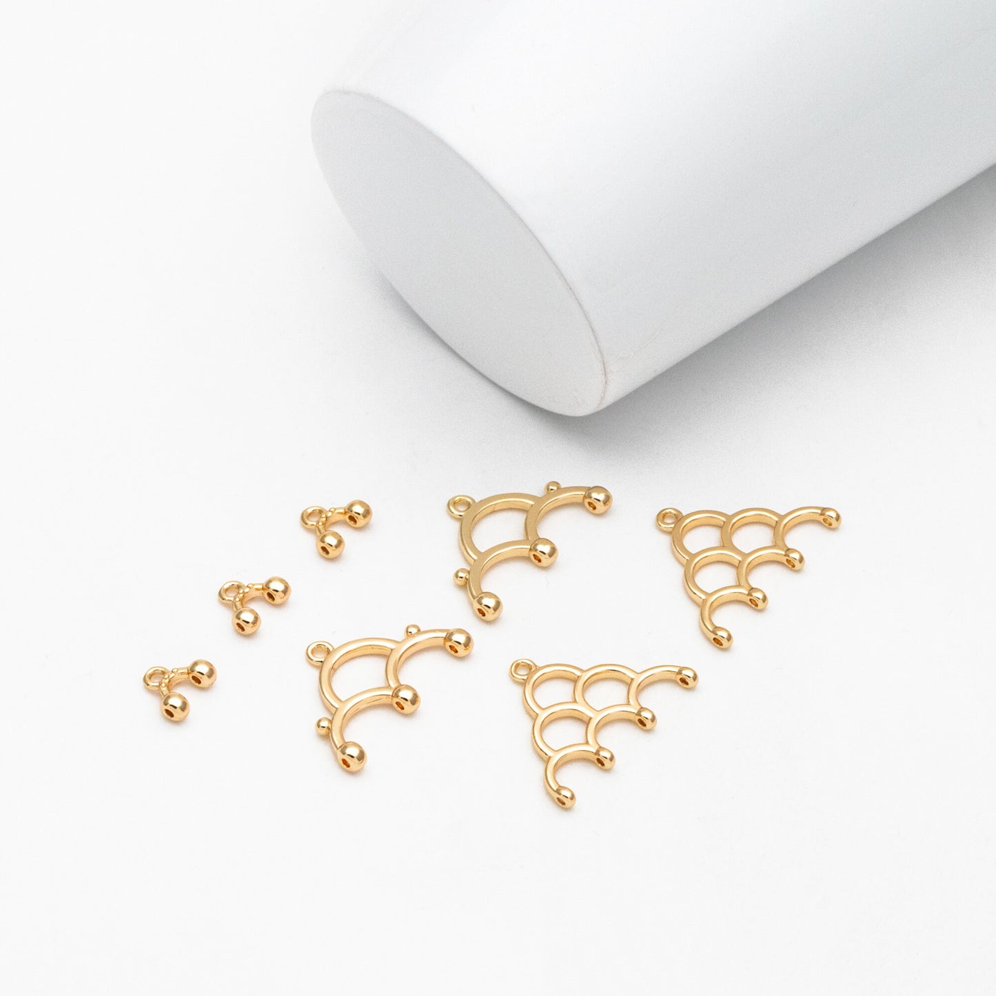 10pcs Gold Semi Circle Charm Connectors, 18K Gold plated Brass, Geometric Pendants (GB-4004)