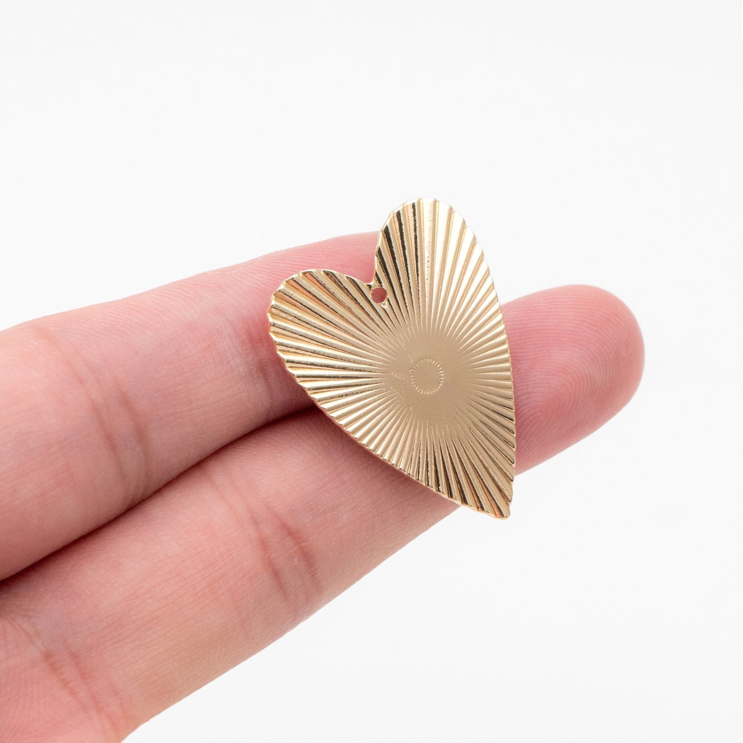 10pcs Gold Heart Charm Pendants, Earring Findings, Jewelry Making, Diy Material, Jewelry Supplies (GB-3976)