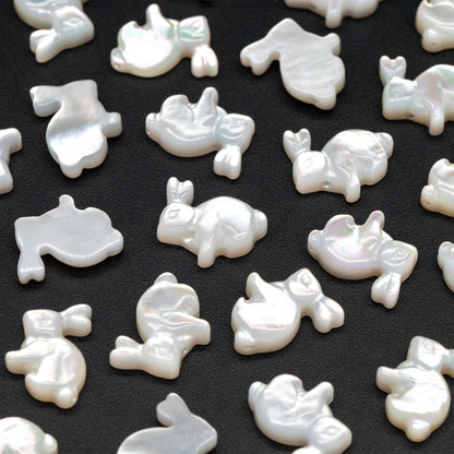 4pcs White Mother of Pearl Shell Rabbit beads, MOP Animal Charms (V1431)