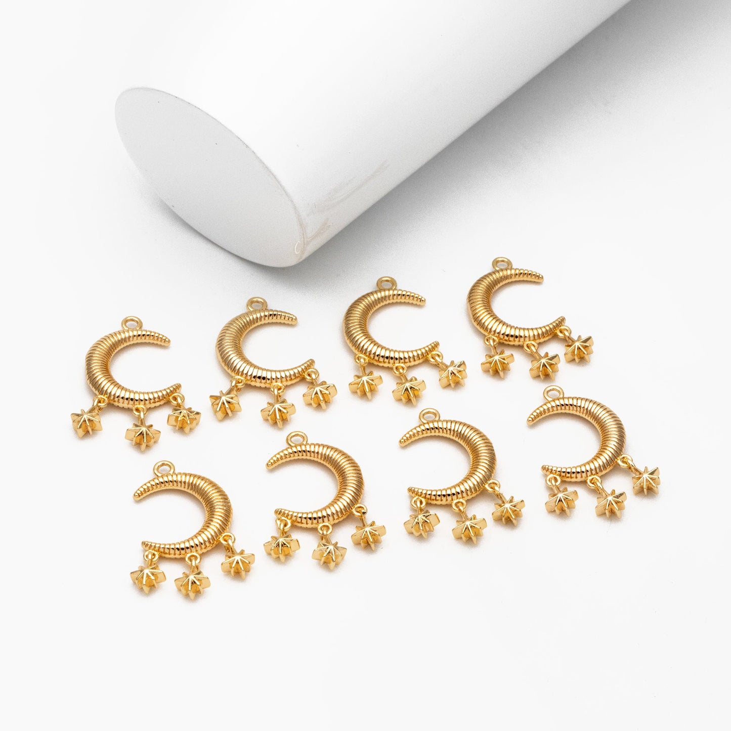 4pcs Gold Moon Star Charms 27x14mm, 18K Gold plated Brass Moon Pendants (GB-2394-E)