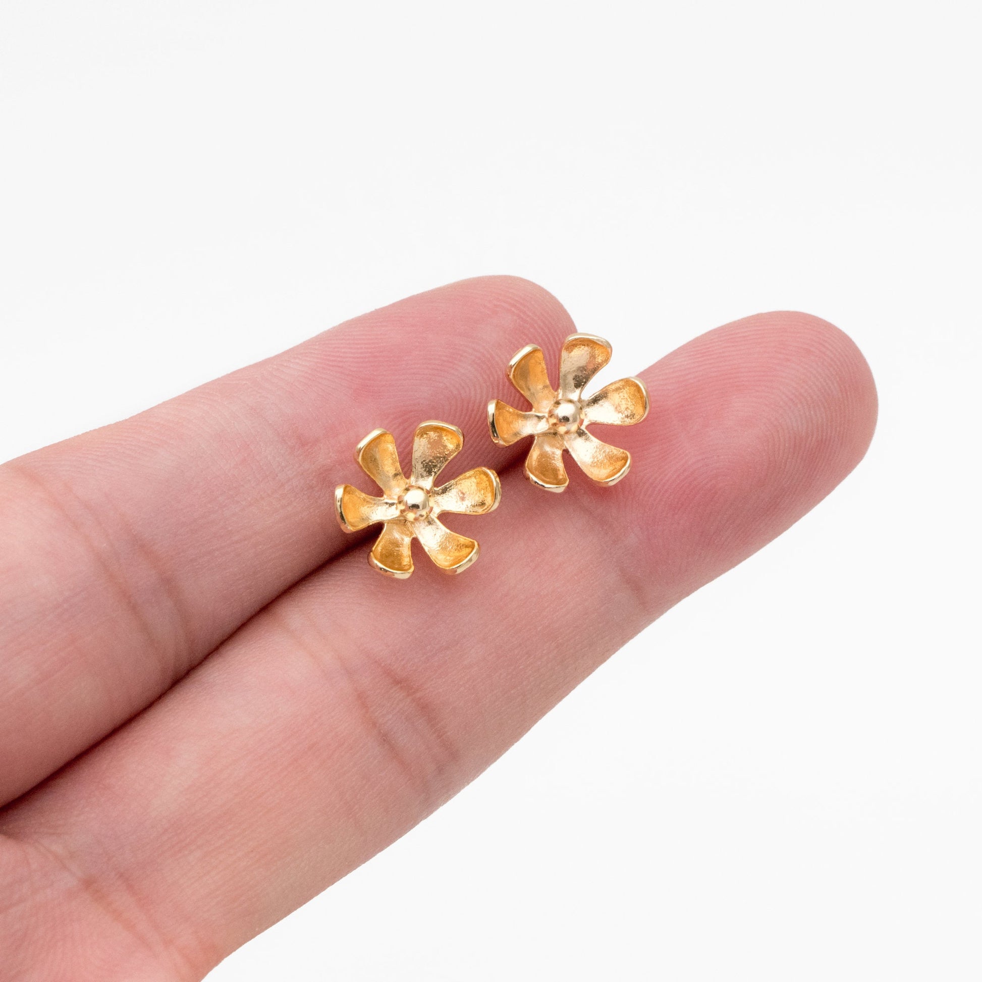10pcs Gold Flower Ear Posts 11mm, Gold Plated Brass Stud Earrings, DIY Ear Findings (GB-3934)