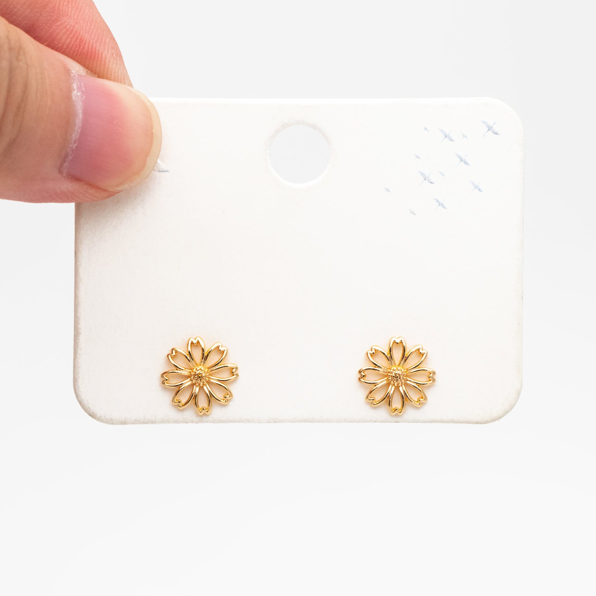 10pcs Gold Flower Earring, 9mm, Gold Plated Brass Daisy Stud Earrings, DIY Ear Findings (GB-3946)