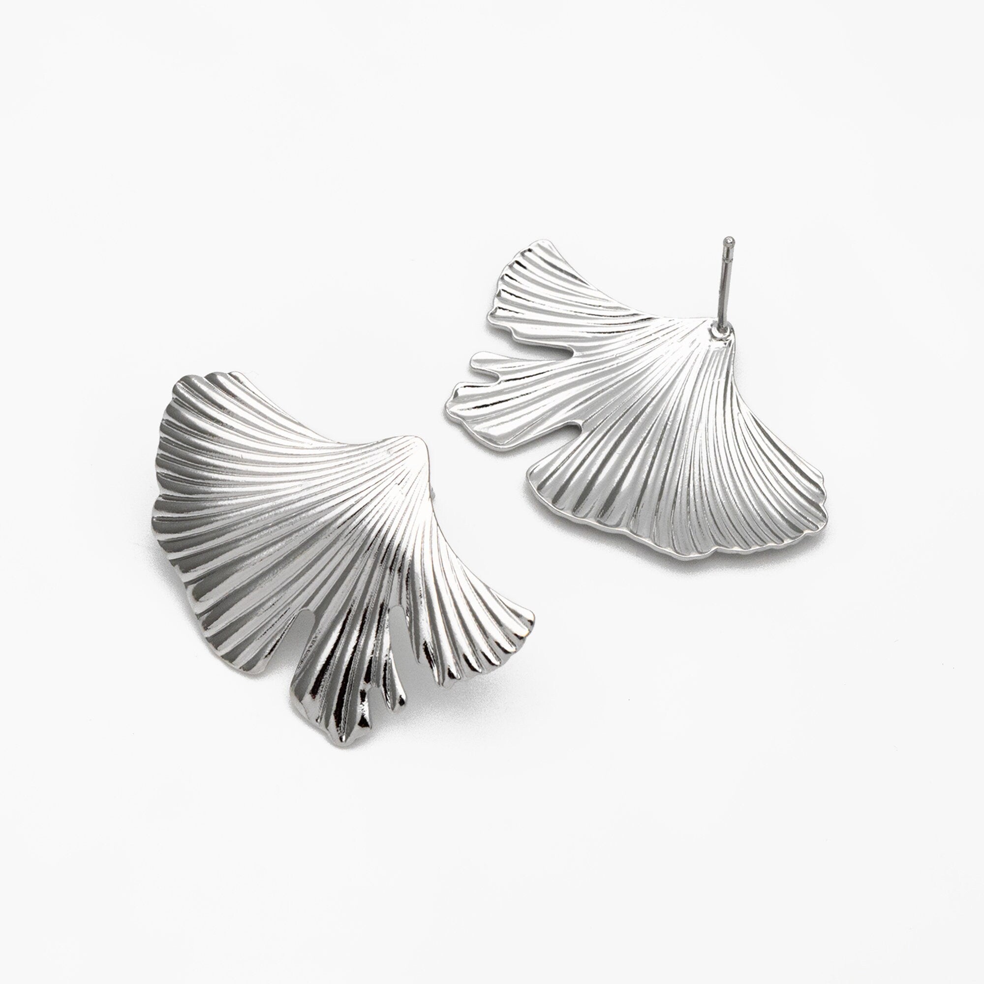 10pcs Gold/ Silver Ginkgo Leaf Earring, Gold/ Rhodium Plated Brass Minimalist Stud Earrings, DIY Ear Findings (GB-3820)