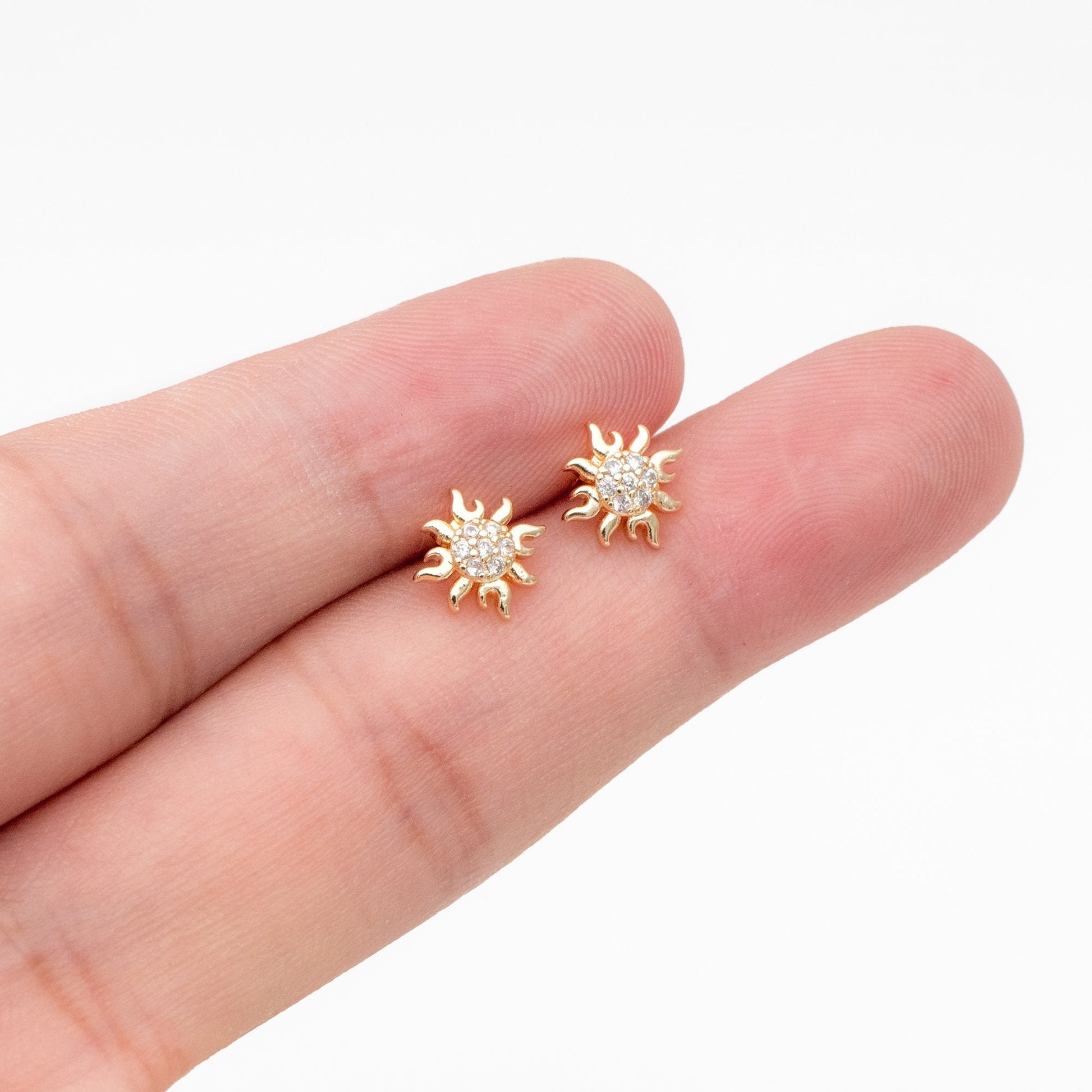 10pcs CZ Pave Gold Sun Earrings 9mm, Real Gold Plated Brass Stud Earrings (#GB-3041-L)