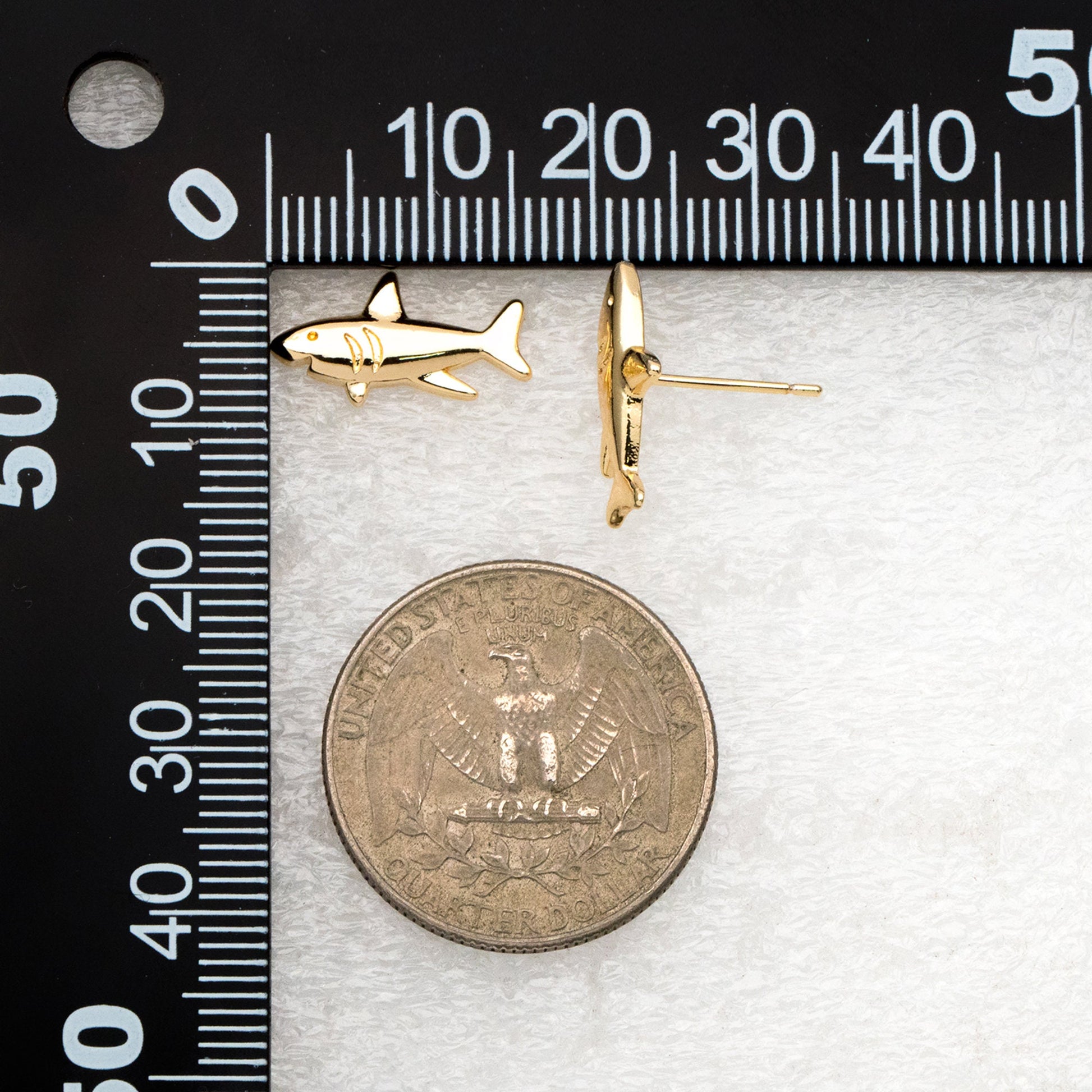 10pcs Gold Shark Earrings 8x16mm, Gold Plated Brass Ocean Stud Earrings (GB-4030)
