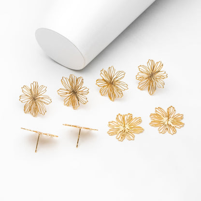 4pcs Gold/ Silver Hollow Flower Post Earrings 22x23mm, Gold/ Rhodium plated Brass Floral Stud Earring (#GB-4000)