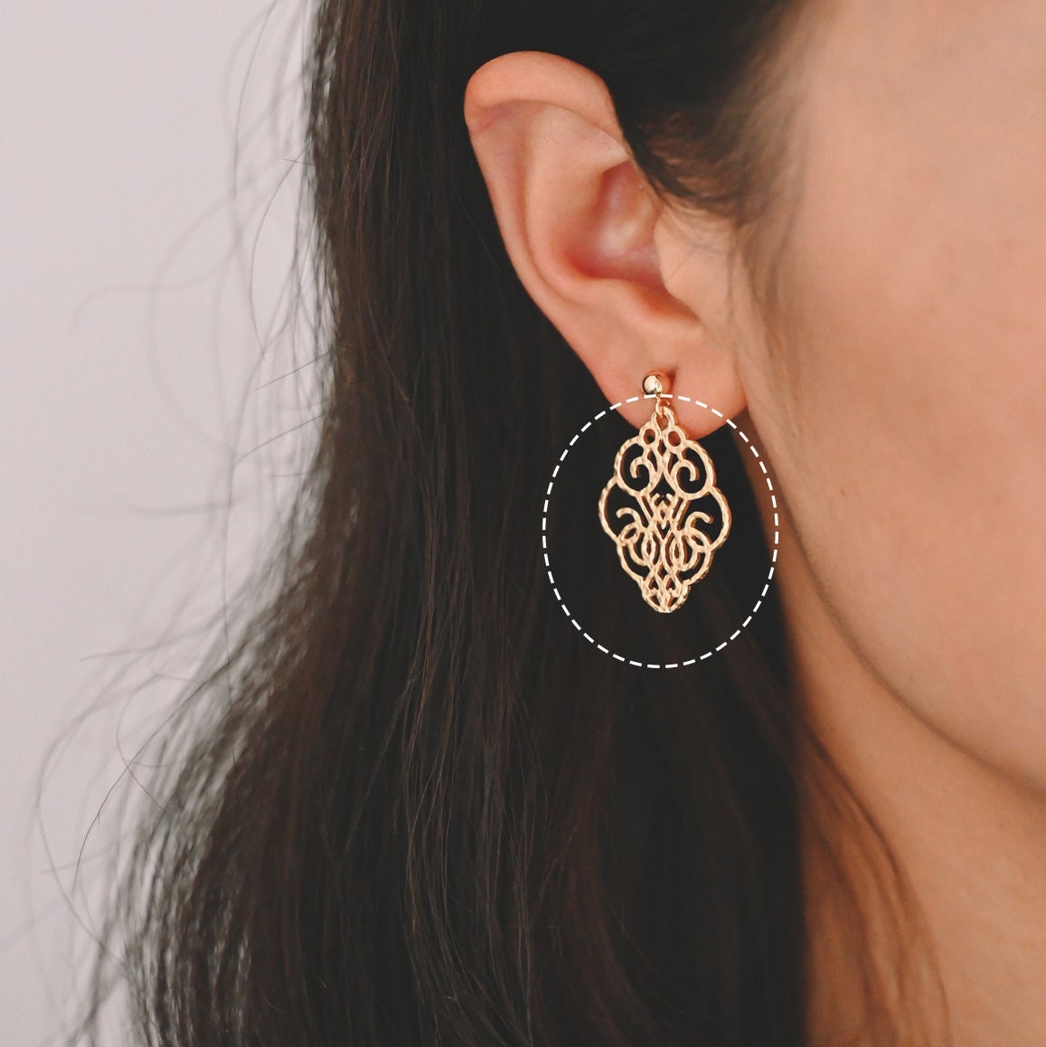 10pcs Gold Filigree Charm Connectors, Gold plated Brass Earring Charms, Necklace Pendants with Loops 28x23mm (GB-583)