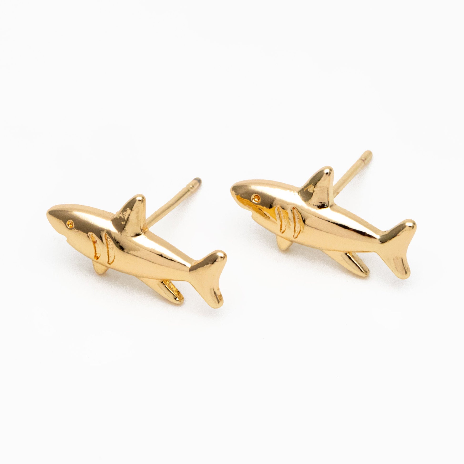 10pcs Gold Shark Earrings 8x16mm, Gold Plated Brass Ocean Stud Earrings (GB-4460-F)