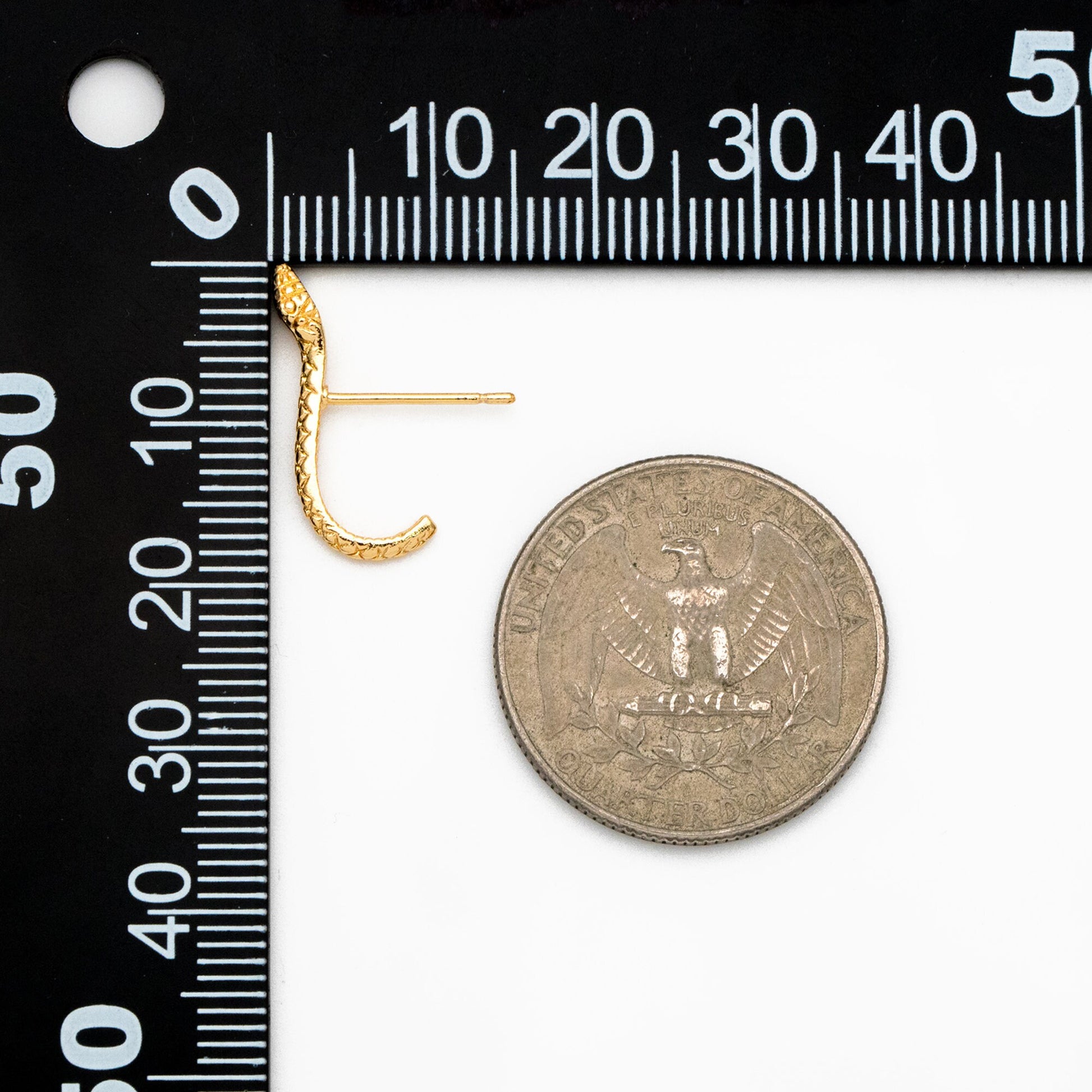 10pcs Gold Snake Earrings 19x3mm, Gold Plated Brass Animal Stud Earrings (GB-4039)