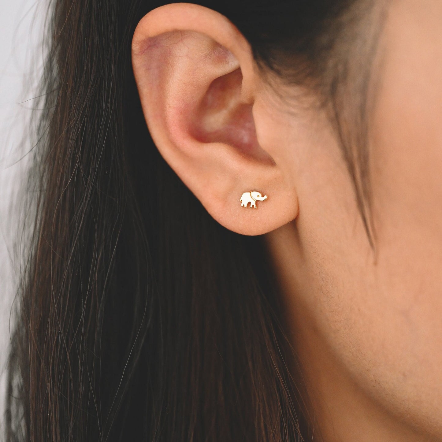 10pcs Gold Elephant Ear posts 4x7mm, Gold Plated Brass Minimalist Stud Earrings (GB-3306)