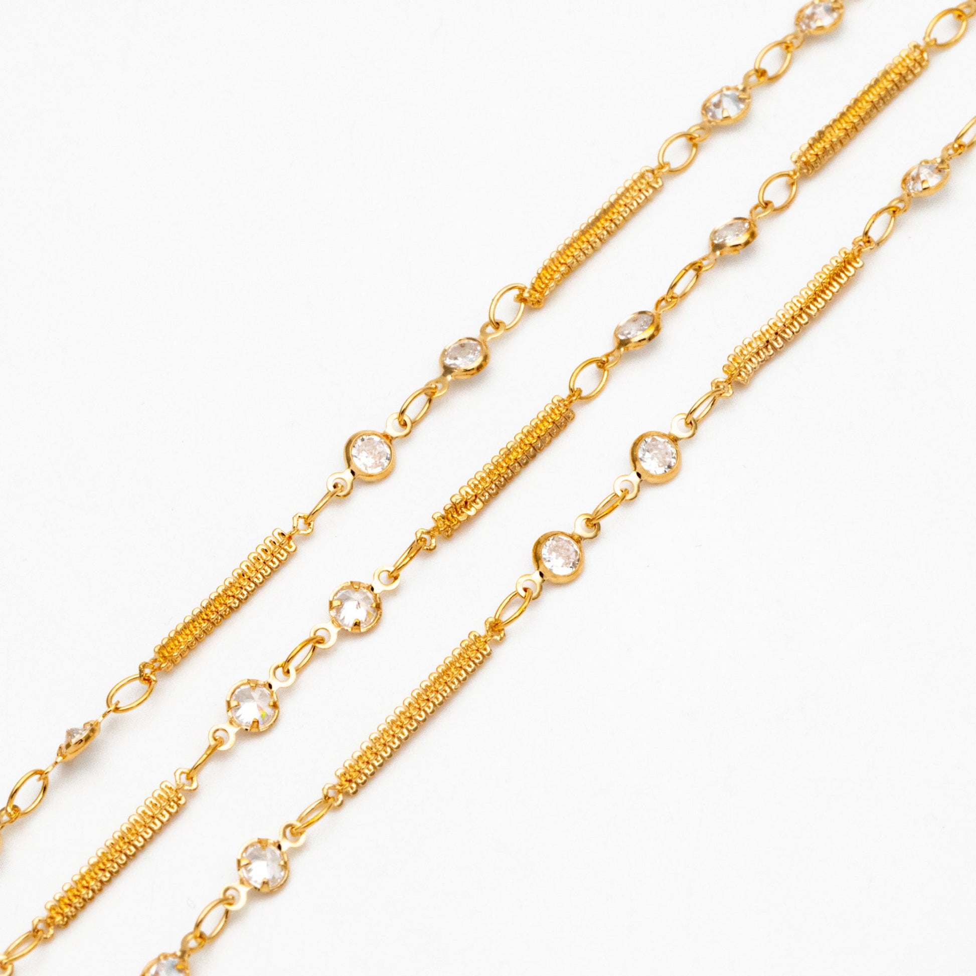 CZ Paved Gold Circle Bezel Connector Specialty Chains 2mm, 18K Gold plated Brass, DIY Necklace Chain Wholesale (#LK-593)/ 1 Meter=3.3 ft