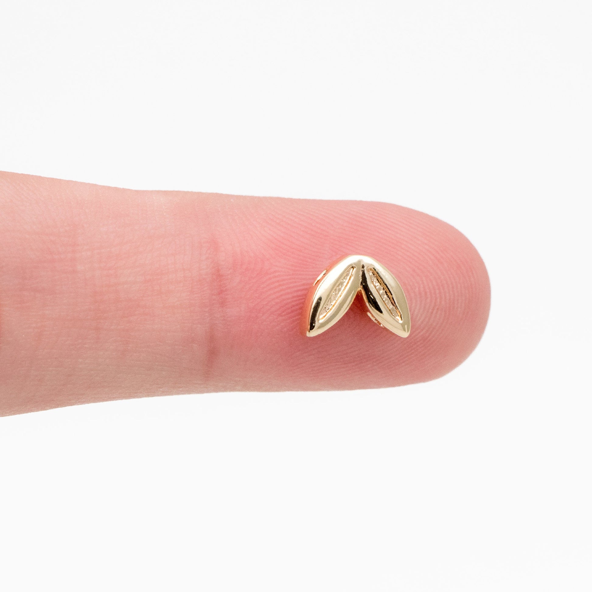 10pcs Gold Leaf Beads, Gold plated Brass Spacer Beads (GB-4093)