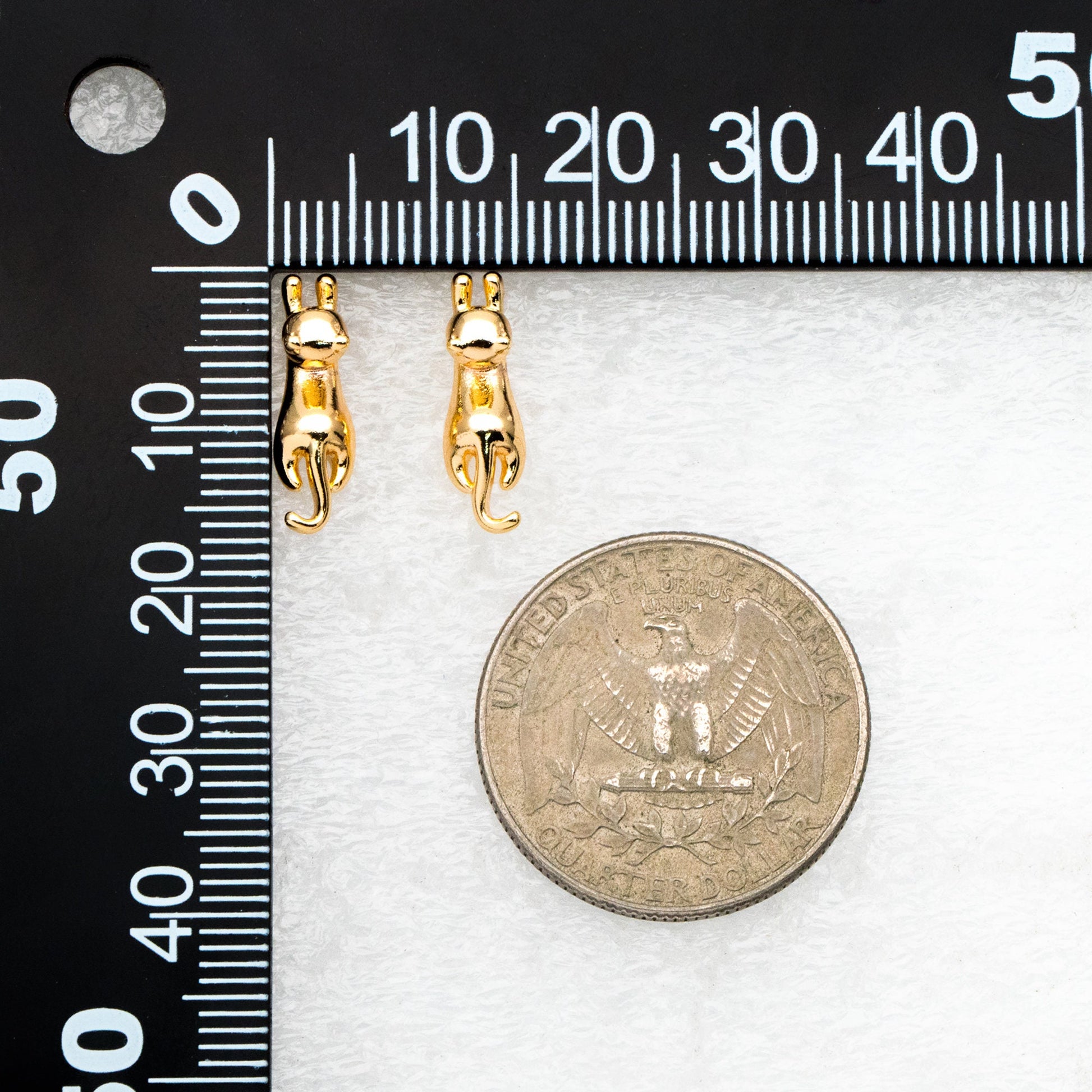 10pcs Gold/ Silver Cat Earrings 16x5mm, Gold/ Rhodium Plated Brass Animal Stud Earrings (GB-4056)