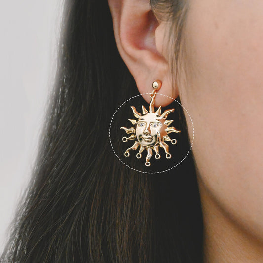 4pcs CZ Pave Gold Sun Face Charm with 8 Loops, 18K Gold plated Brass, Sun Pendant Connector (GB-2000-C)