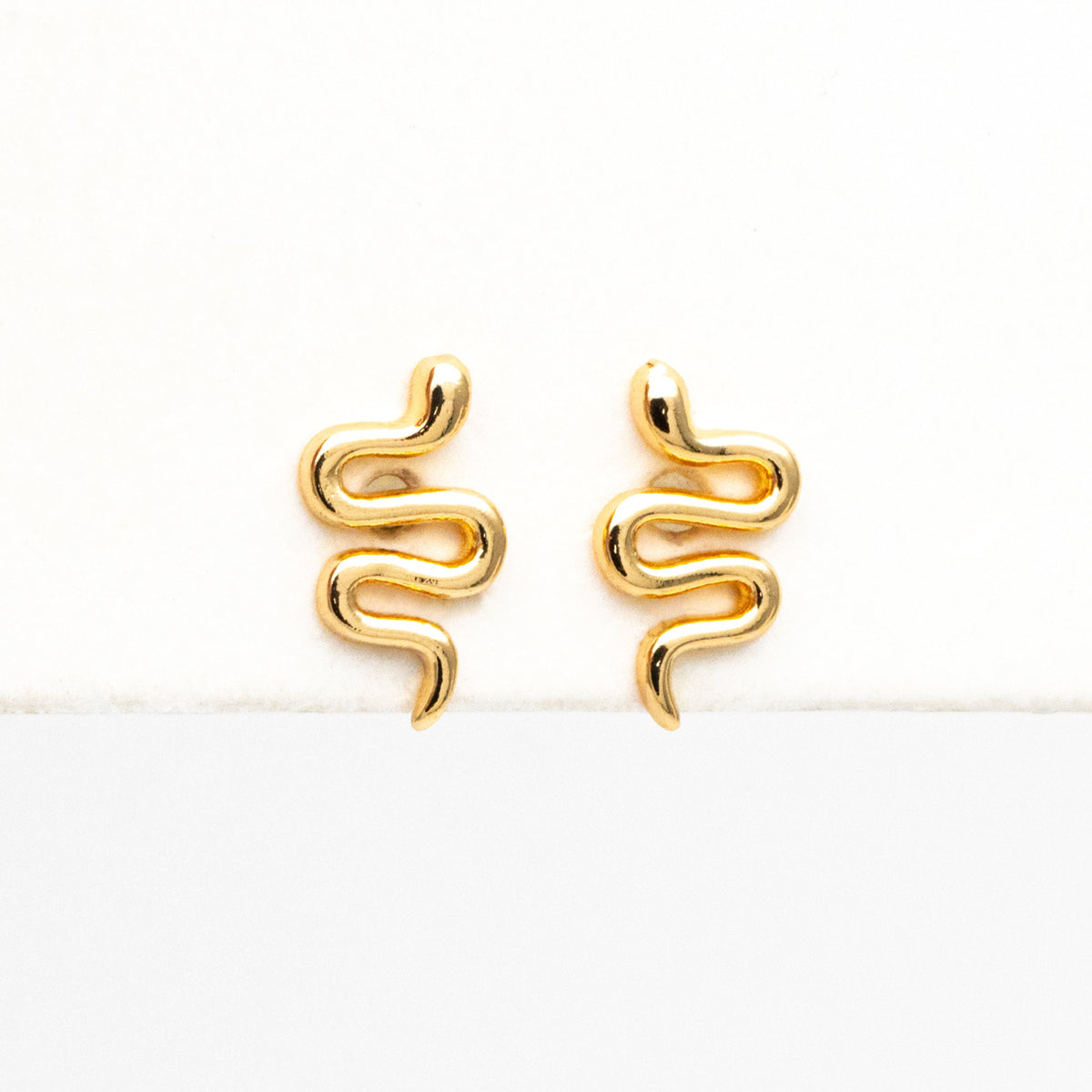 10pcs Gold/ Silver Snake Earrings 6x10mm, Gold/ Rhodium Plated Brass, Minimalist Snake Stud Earrings (GB-4076)