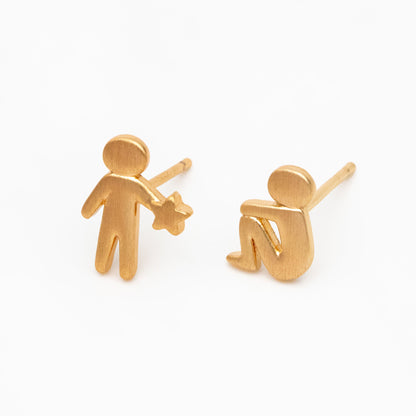 10pcs Gold Stand and Sit Boy Asymmetry Earrings, Gold plated Brass Minimalist Stud Earrings (GB-4099)