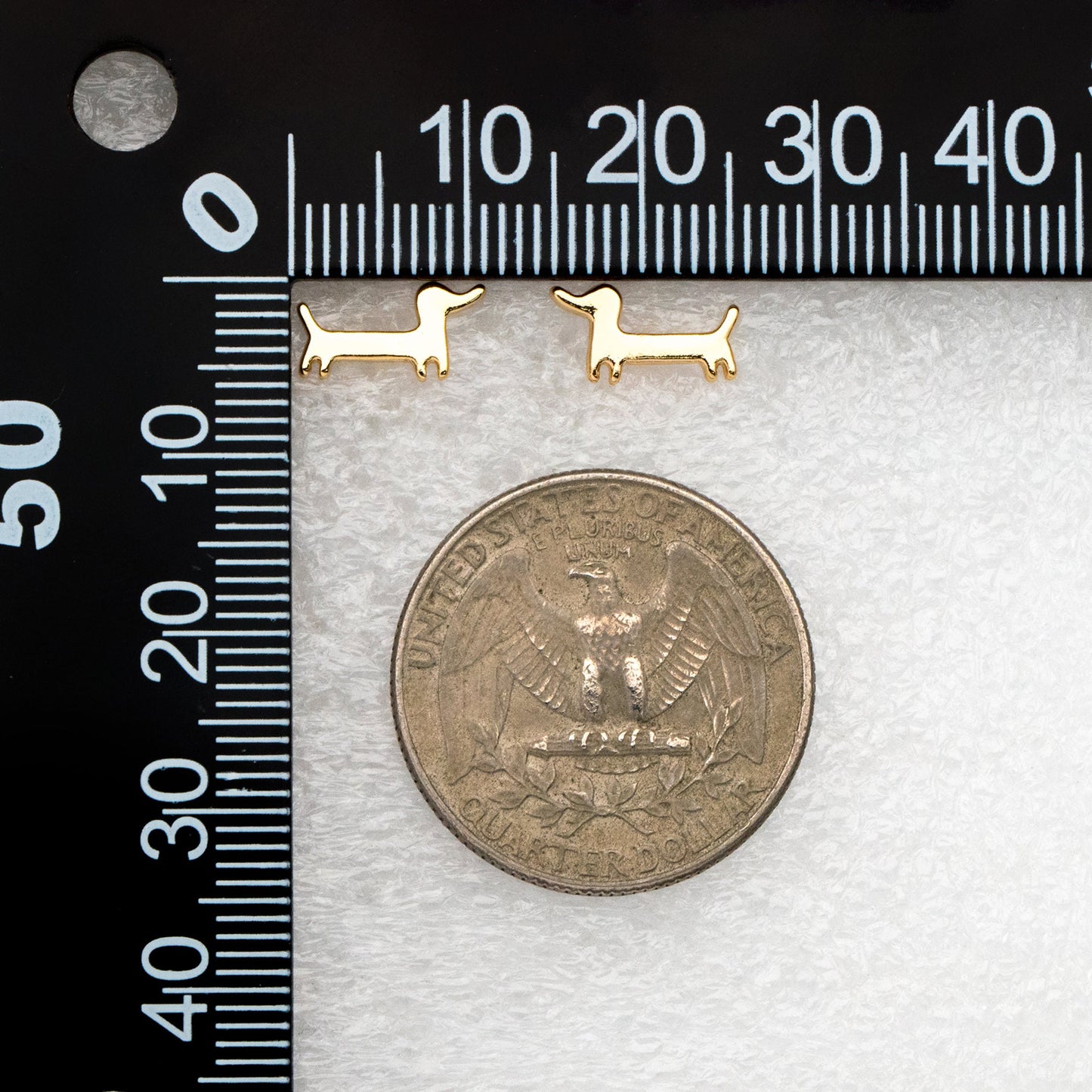 10pcs Gold Dachshund Earrings, Gold Plated Brass, Sausage Dog Stud Earrings (GB-4108)