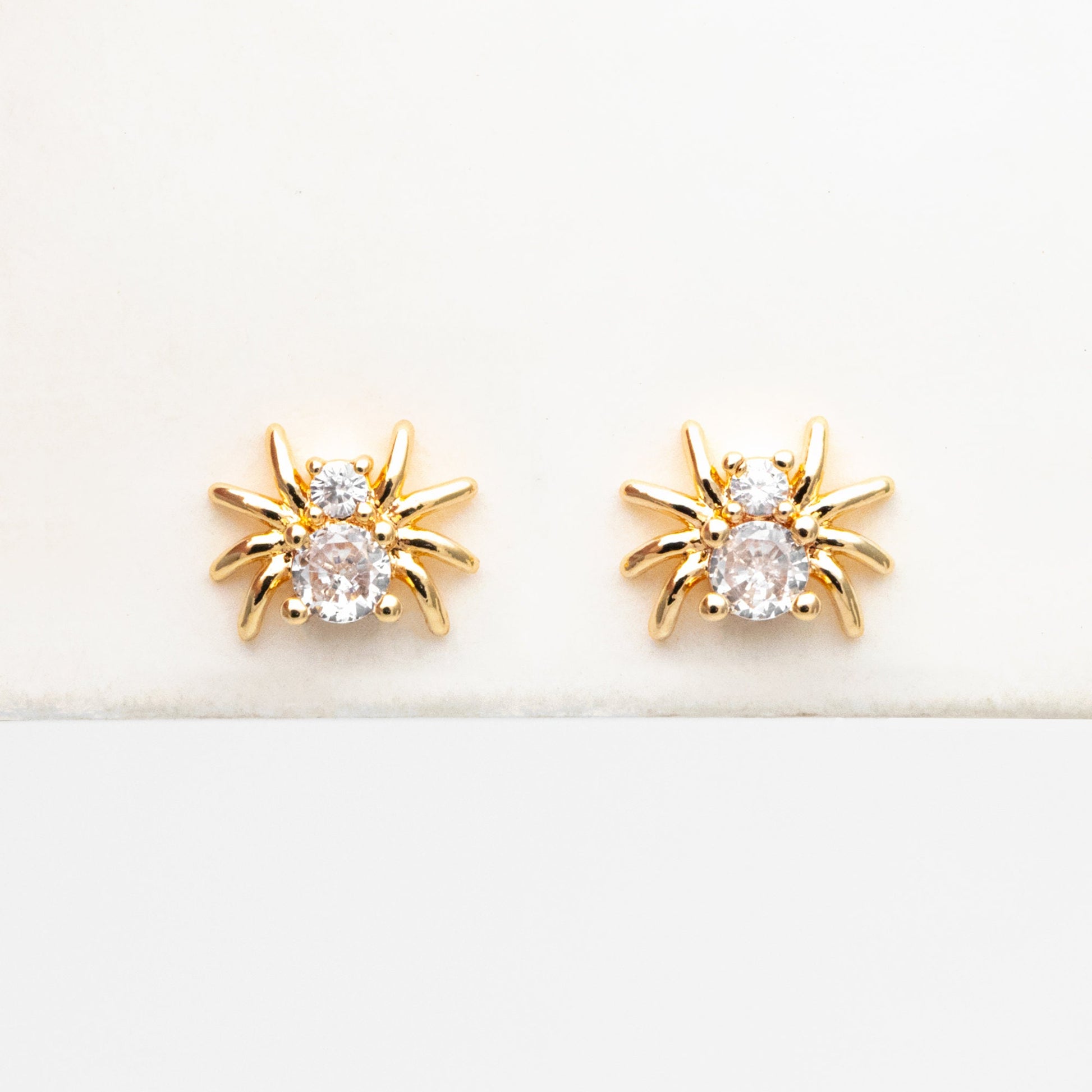 10pcs CZ Pave Gold Spider Earrings 7x8mm, Gold Plated Brass Araneid Stud Earrings (GB-4110-B)
