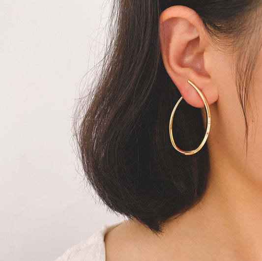 4pcs Gold U-Shaped Earrings, 18K Gold plated Brass, Horn Stud Earrings (GB-3687)