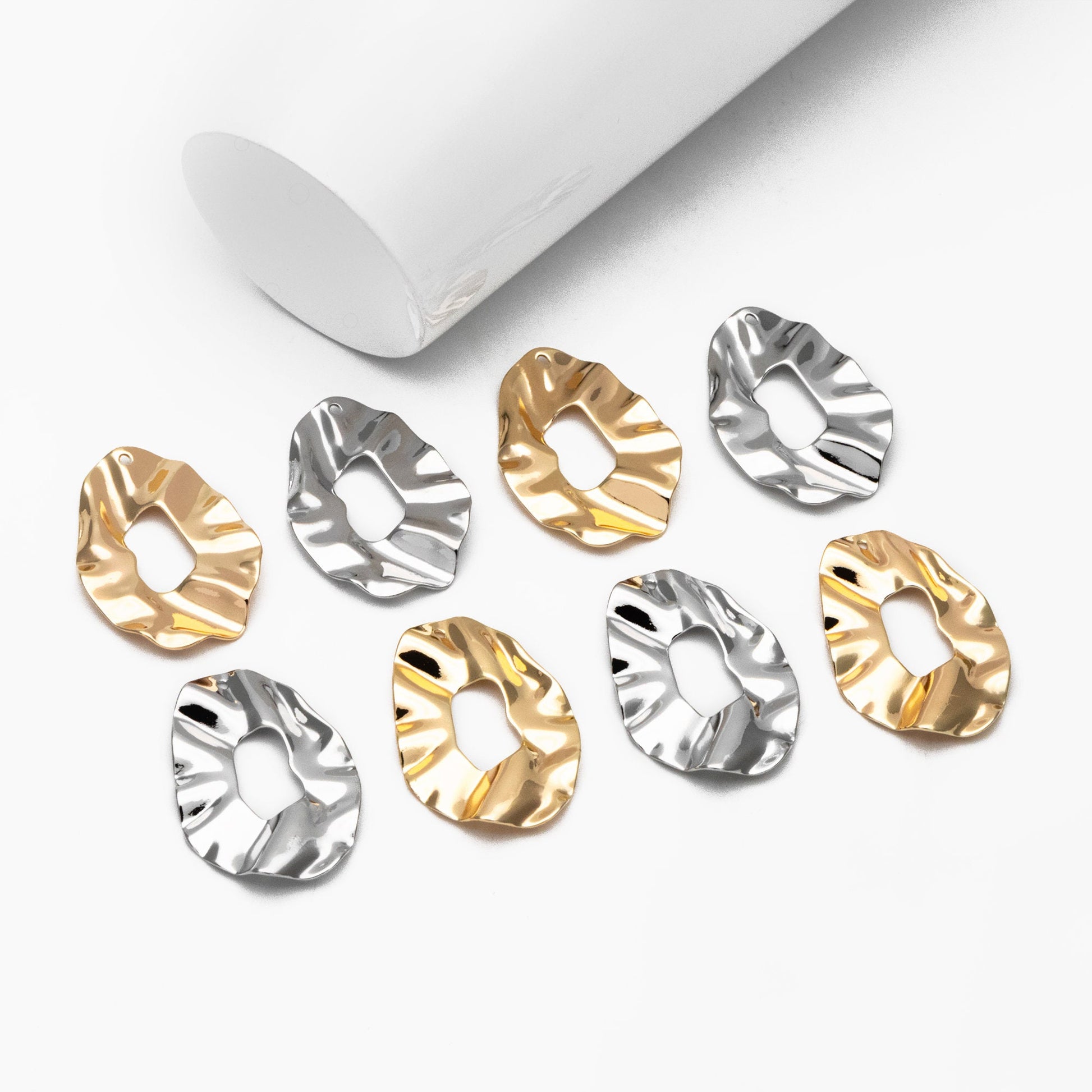 10pcs Gold/ Silver Hammered Disc Oval Charms 33x22mm, Gold/ Rhodium plated Brass Irregular Hammered Charms (GB-402-F)