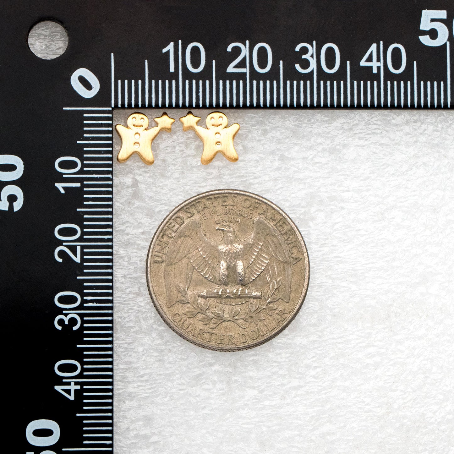 10pcs Gold Gingerbread Man Earrings 8x9mm, Gold plated Brass Christmas Stud Earrings (GB-4100)