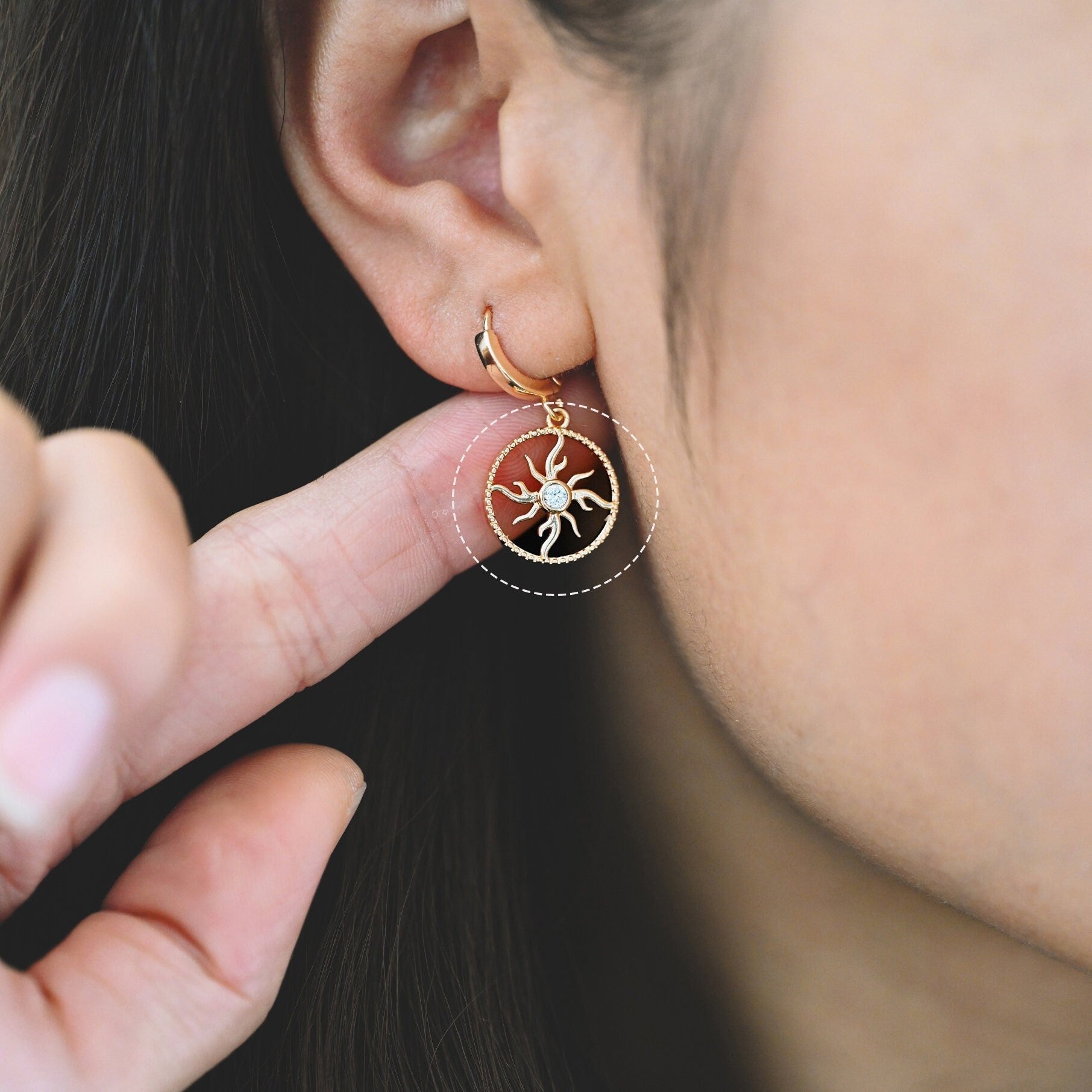 4pcs CZ Pave Gold Round Sun Charms 16x14mm, 18K Gold plated Brass Sun Pendants (GB-1311-H)