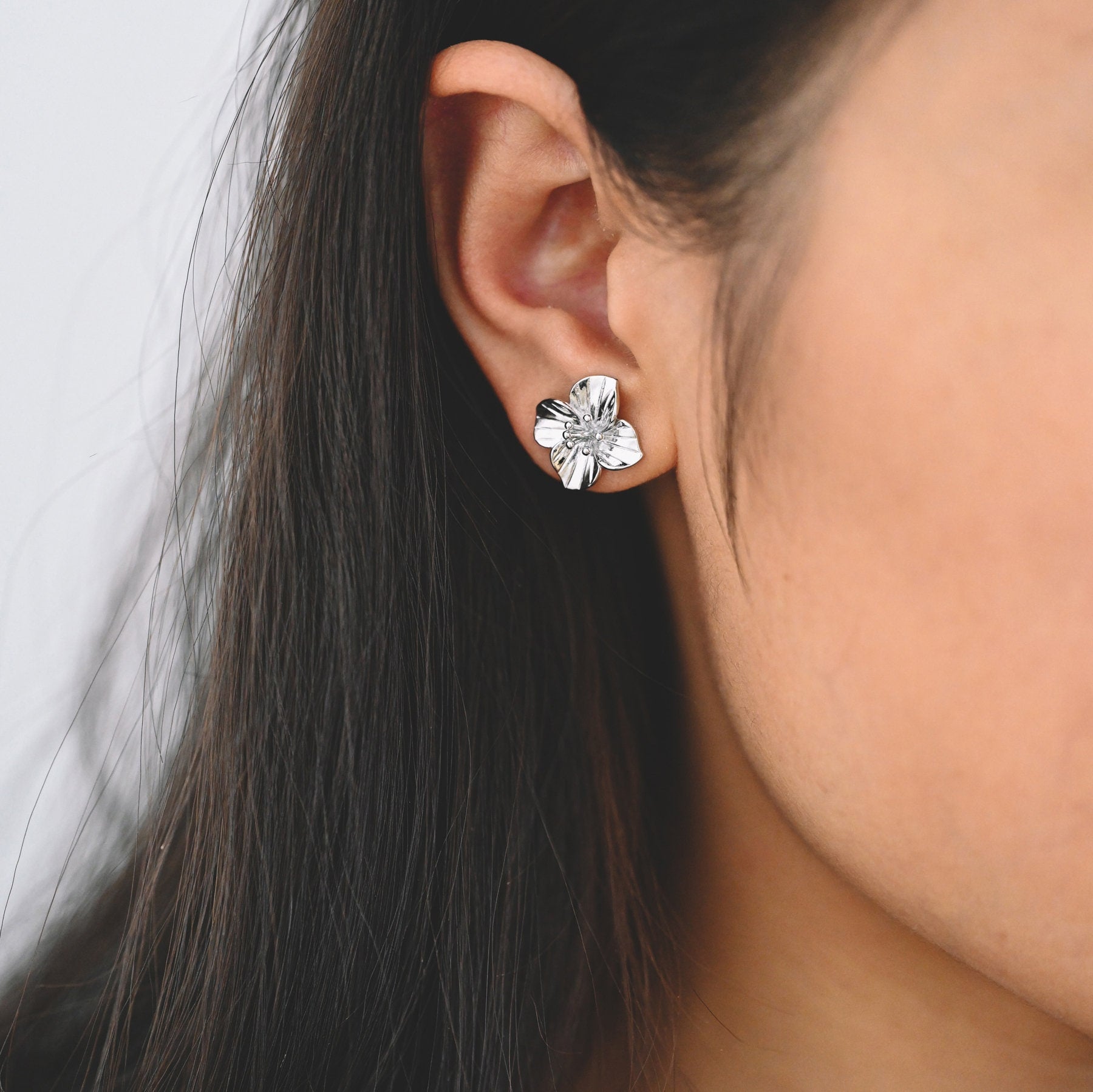 10pcs Gold/ Silver Flower Earring Post with Loop, 10mm/ 15mm, Floral Stud Earrings (GB-3155)