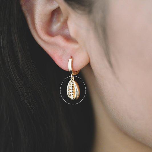 10pcs CZ Pave Gold Cowrie Shell Charm, Cowrie Shell Charm Pendant, Seashell Charm (GB-2680-J)