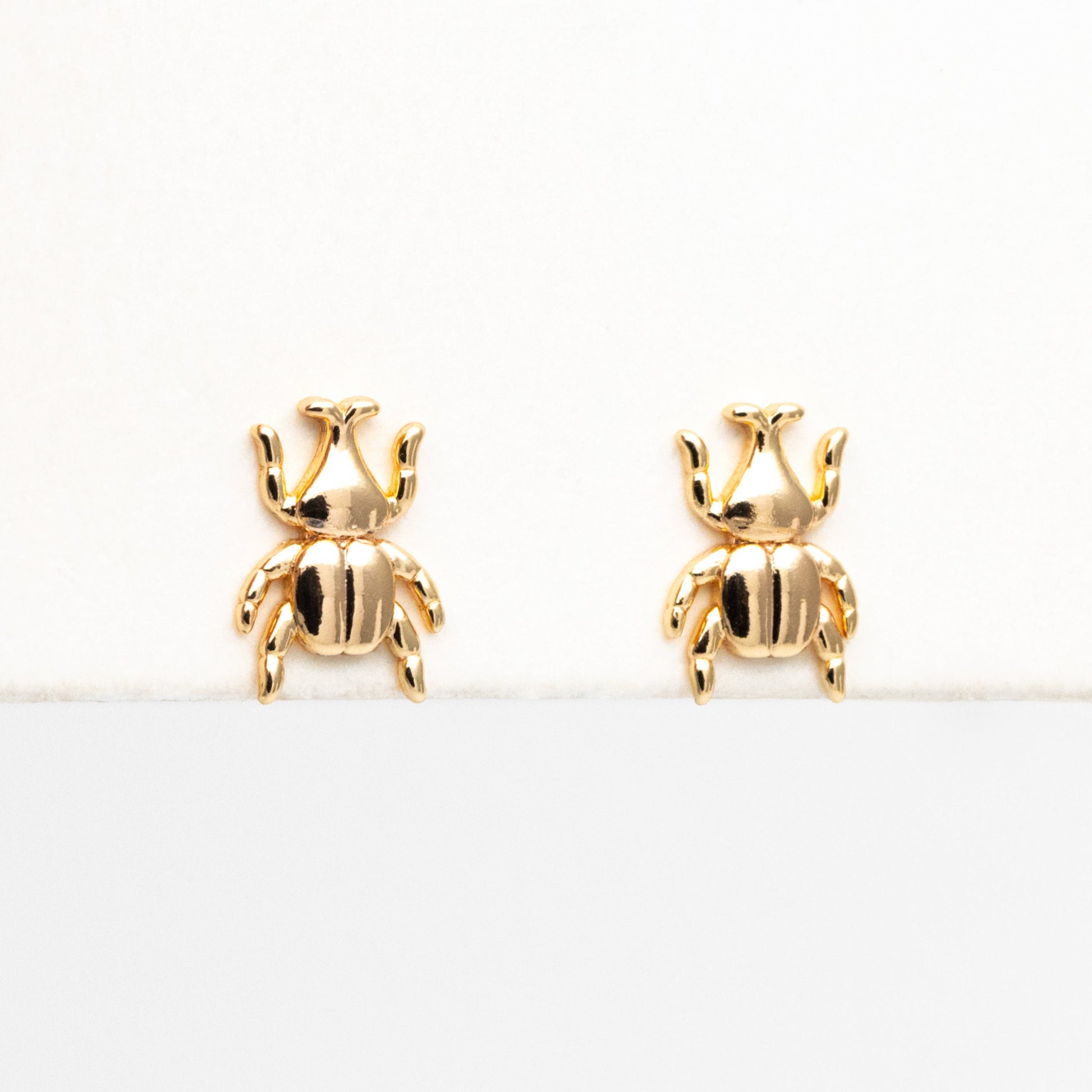 10pcs Gold Beetle Earrings 11x8mm, Gold Plated Brass Cute Insect Stud Earrings (GB-4109)