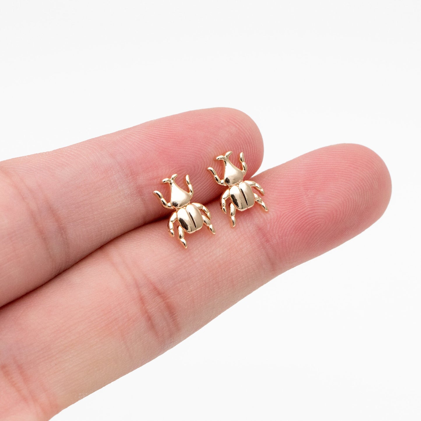 10pcs Gold Beetle Earrings 11x8mm, Gold Plated Brass Cute Insect Stud Earrings (GB-4109)