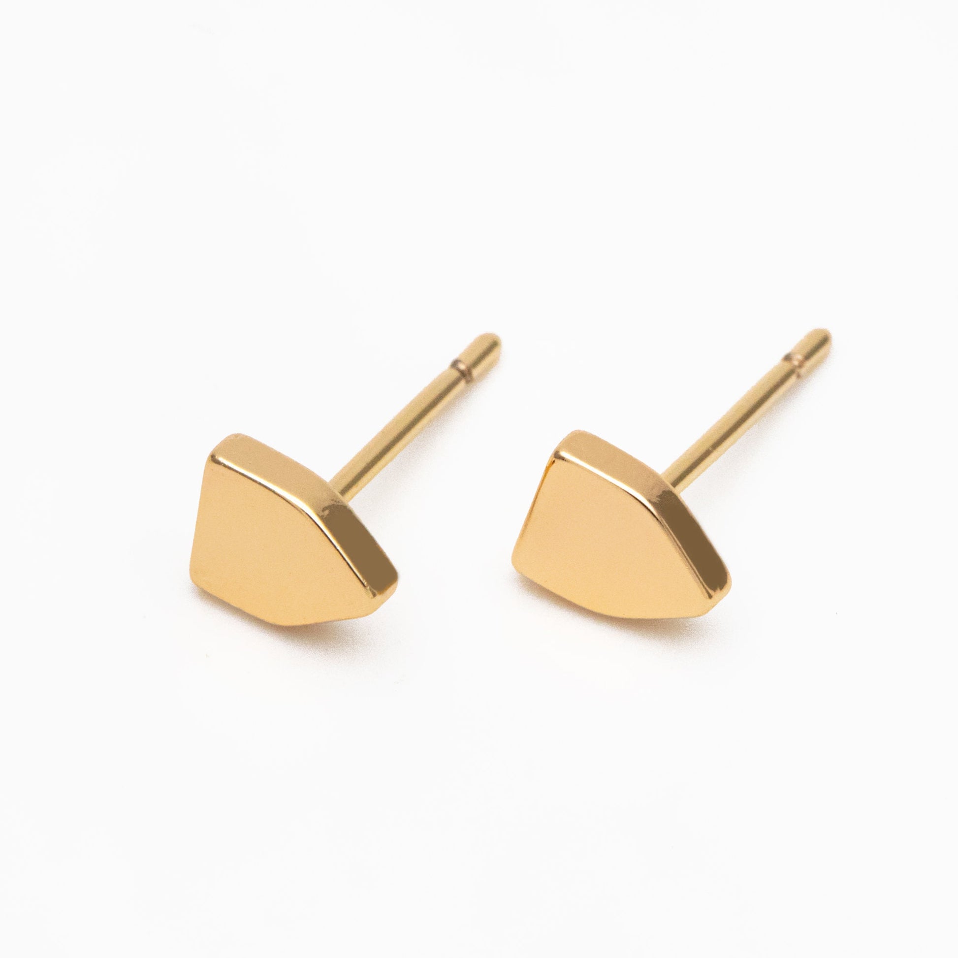 10pcs Gold Shield Earrings 6X5mm, Real Gold Plated Brass Minimalist Earring Studs (GB-4146)