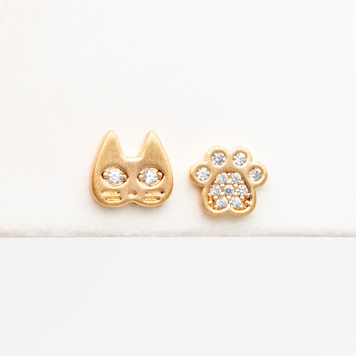 4pcs CZ Pave Gold Cat and Paw Asymmetry Earrings, Gold Plated Brass, Dainty Stud Earrings (GB-4096)