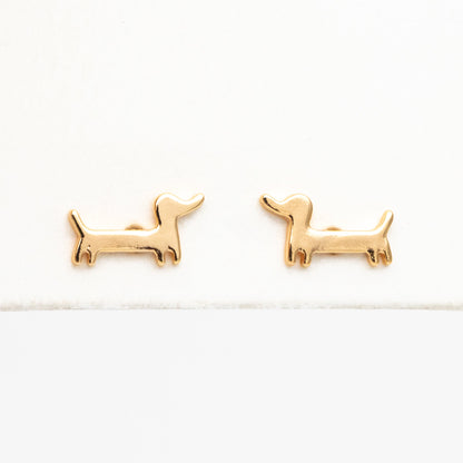 10pcs Gold Dachshund Earrings, Gold Plated Brass, Sausage Dog Stud Earrings (GB-4108)