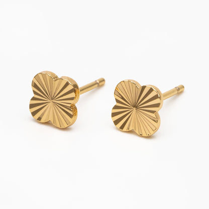 10pcs Gold Clover Earrings 7mm, Gold Plated Brass, Four Leaf Clover Stud Earrings (GB-4162)