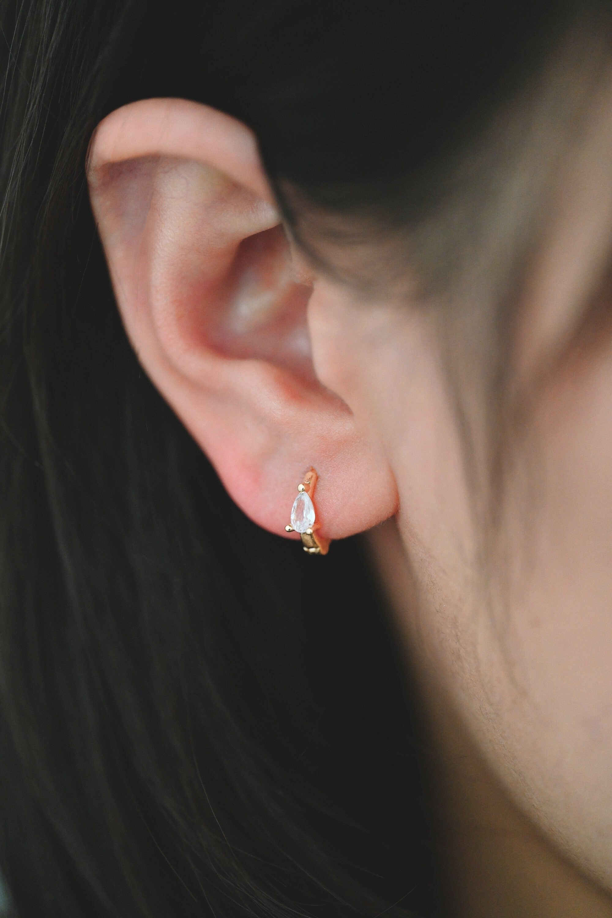 4pcs CZ Pave Tiny Teardrop Hoop Earrings, 12mm, Cartilage Hoop (GB-3467-C)