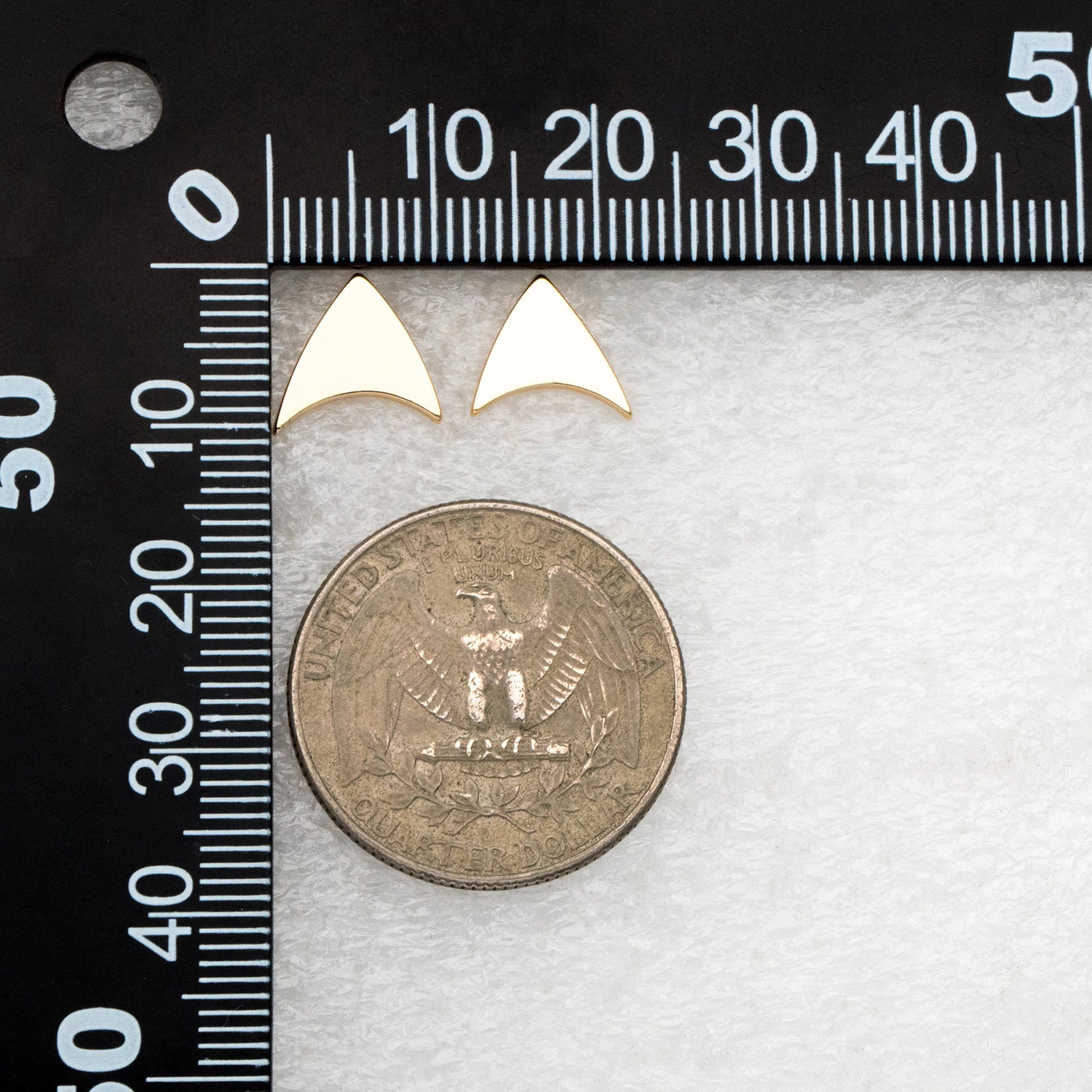 10pcs Gold Arrow Minimalist Earrings, 10mm, Real Gold Plated Brass Geometric Earring Studs (GB-4187)