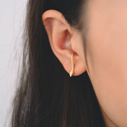 10pcs Gold Snake Earrings 19x3mm, Gold Plated Brass Animal Stud Earrings (GB-4039)