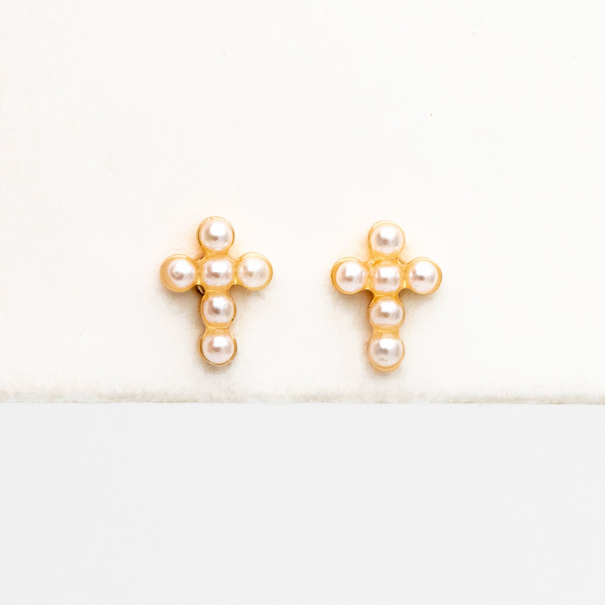 10pcs Faux Pearl Pave Gold Cross Earrings, Gold Plated Brass Small Cross Stud Earring (#GB-4063)