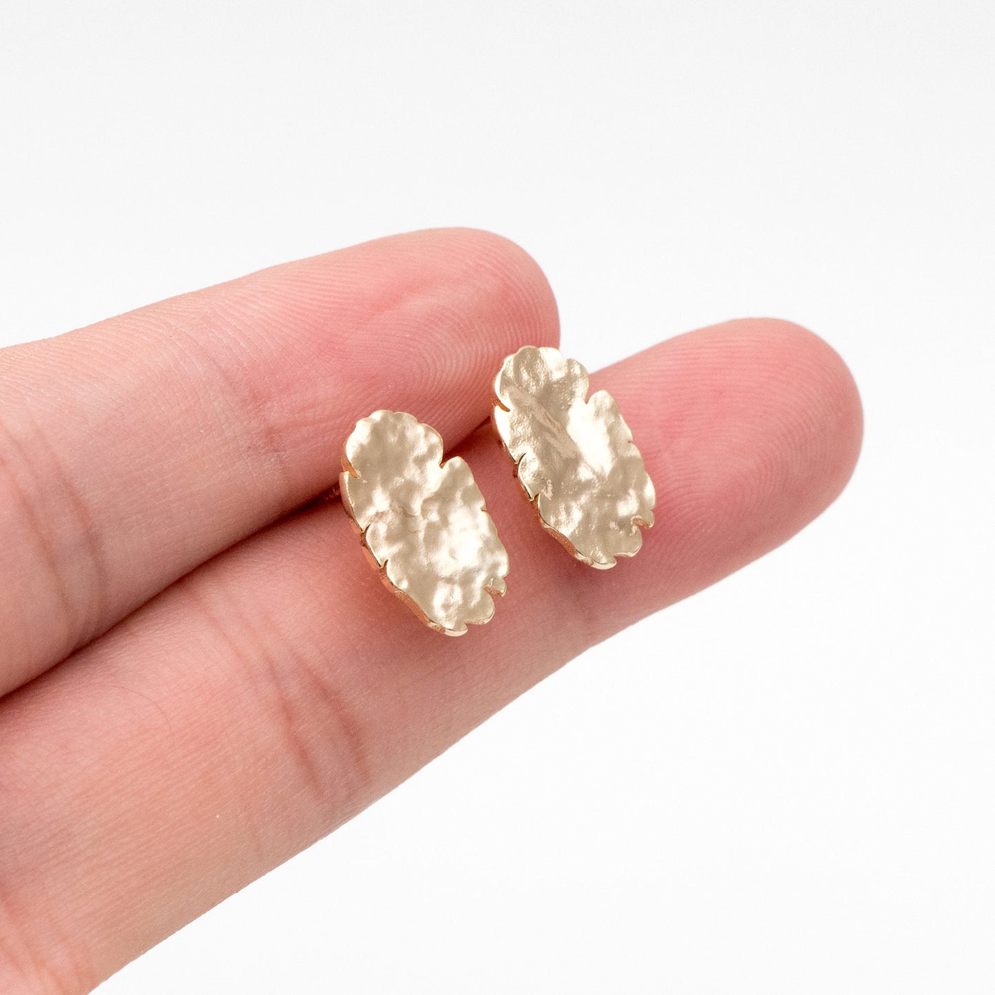 10pcs Gold Oval Disc Earring with Loop 14x9mm, Rustic Geometric Stud Earring Components (GB-4154)